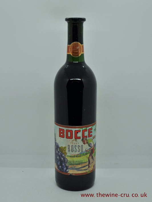 Single bottle of 1993 vintage red wine. Bocce Rosso Californian Table wine. USA. The bottle is in good condition, with the wine level being base of neck. Immediate delivery. Free local delivery. Gift wrapping available.