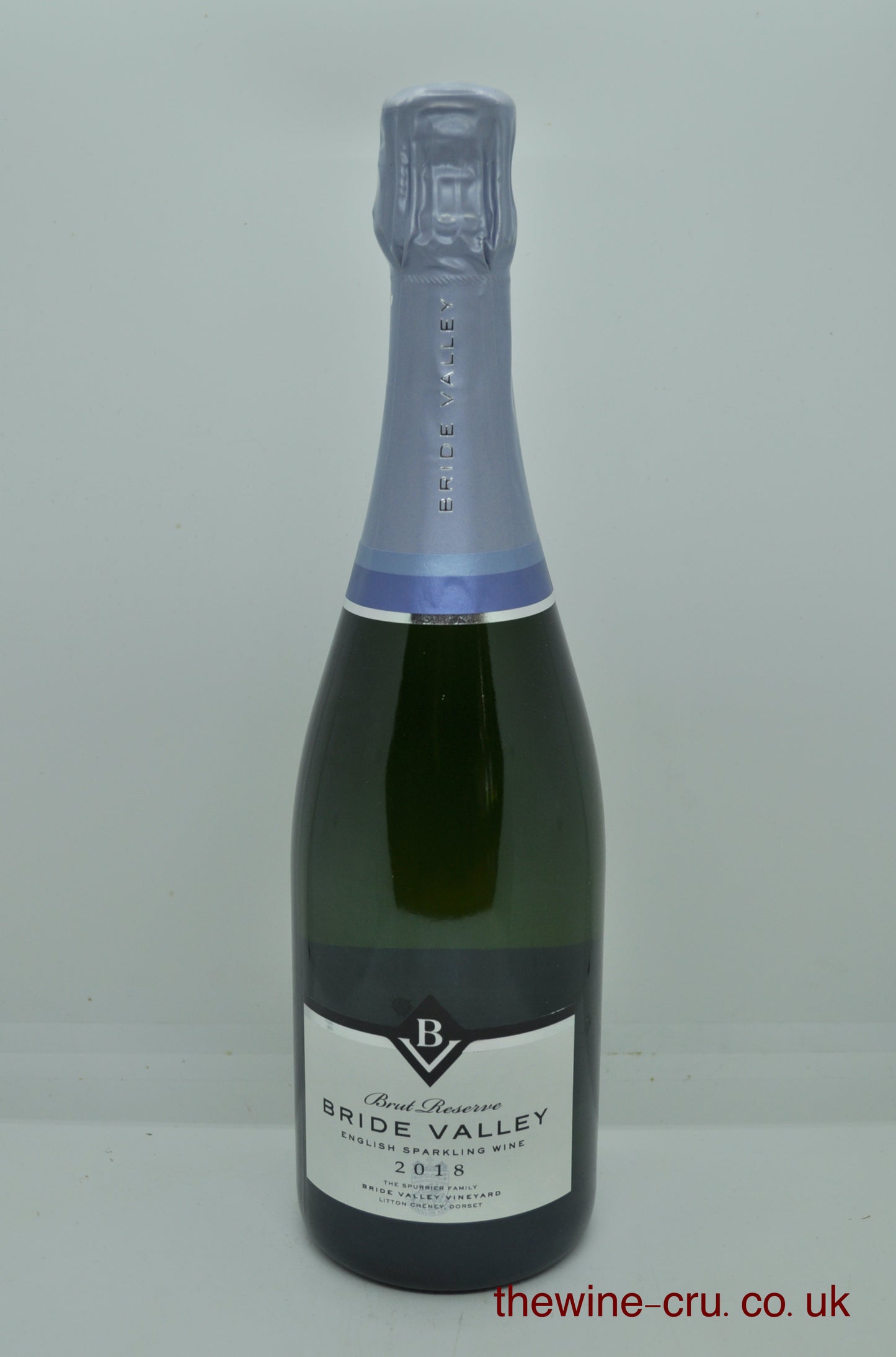 2018 vintage sparkling white wine. The bottle is in excellent condition. Immediate delivery. Free local delivery. Gift wrapping available.