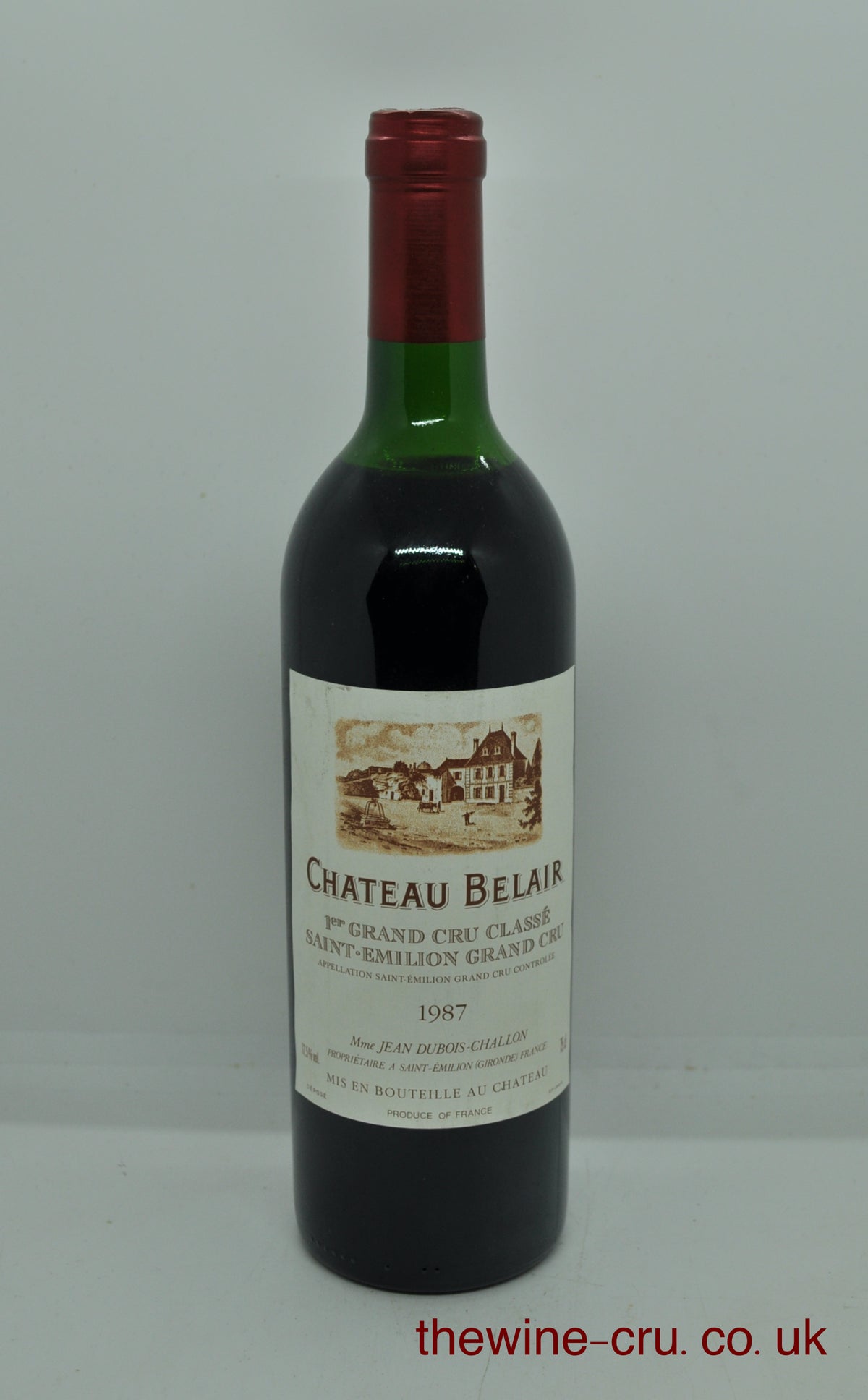 1987 vintage red wine from Saint Emilion, Bordeaux. The bottle is in good general condition with the wine level being top shoulder. Immediate delivery. Free local delivery. Gift wrapping available.