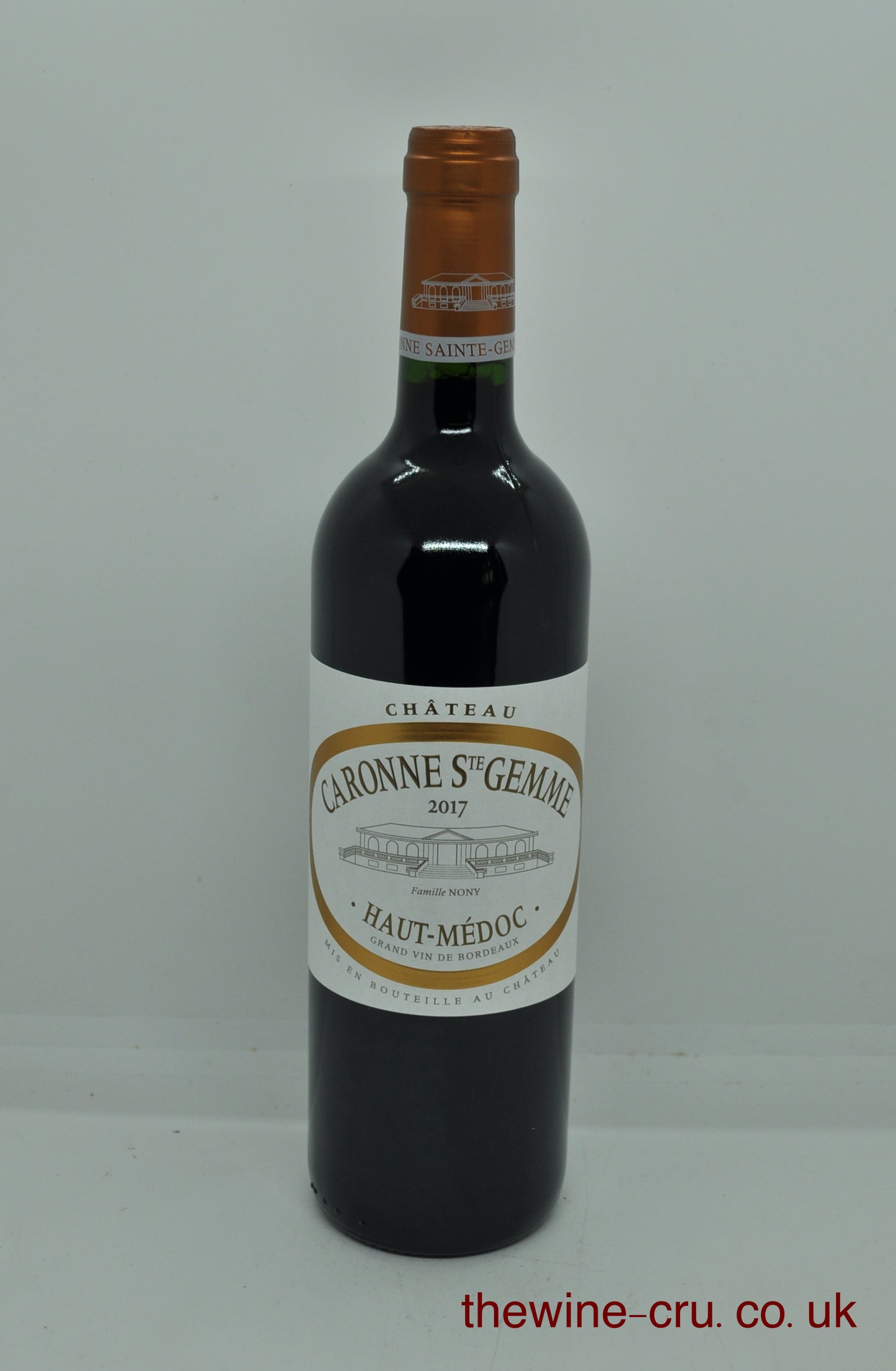 2017 vintage red wine. The bottle is in excellent condition. Immediate delivery. Free local deliver. Gift wrapping available.