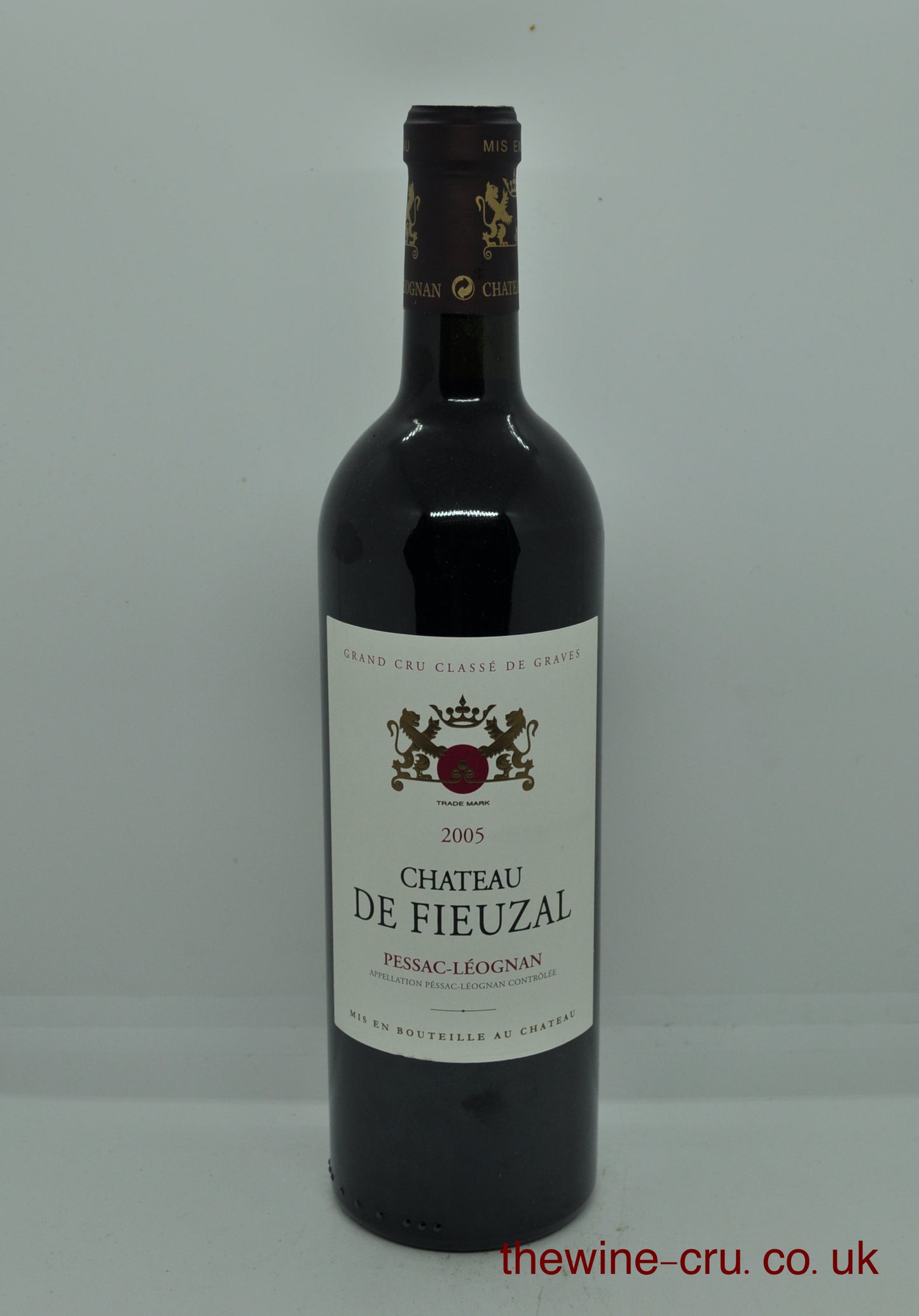 2005 vintage red wine. The bottle is in good condition. Immediate delivery. Free local delivery. Gift wrapping available.
