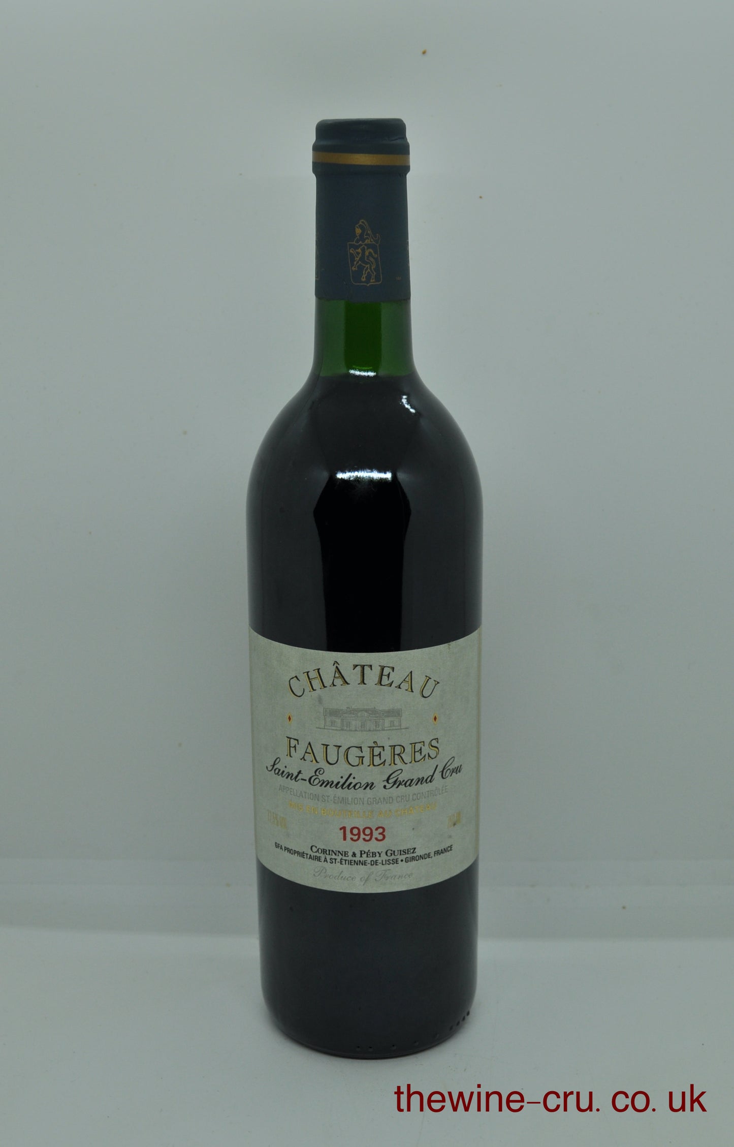 1993 vintage red wines. The bottle is in good condition with the wine level being base of neck. Immediate delivery. Free local delivery. Gift wrapping available.