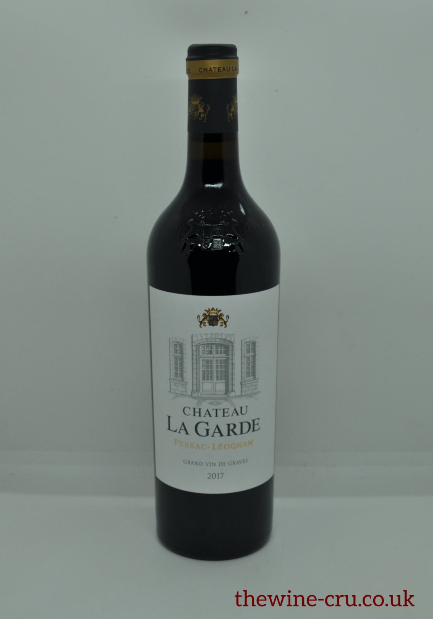 2017 vintage red wine form Pessac-Leognan, Bordeaux. The bottle is in excellent condition. Immediate delivery. Free local delivery. Gift wrapping available.