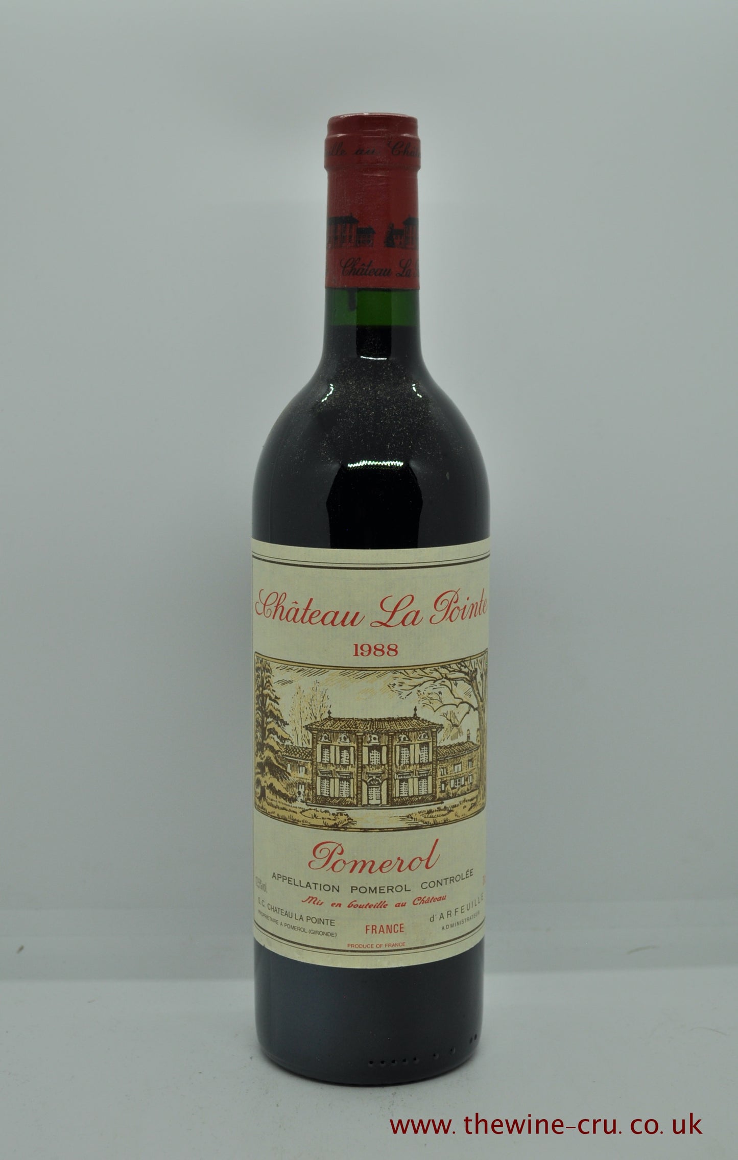 1988 vintage red wine. Chateau La Pointe 1988. Bordeaux France. The bottle is in good condition with the wine level being in neck. Immediate delivery. Free local delivery. Gift wrapping available.
