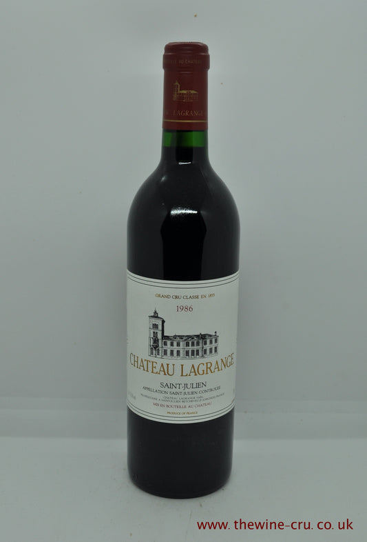 1986 vintage red wine. the bottle is in good condition. Level is in neck. meditate delivery. Free local delivery. Gift wrapping available.