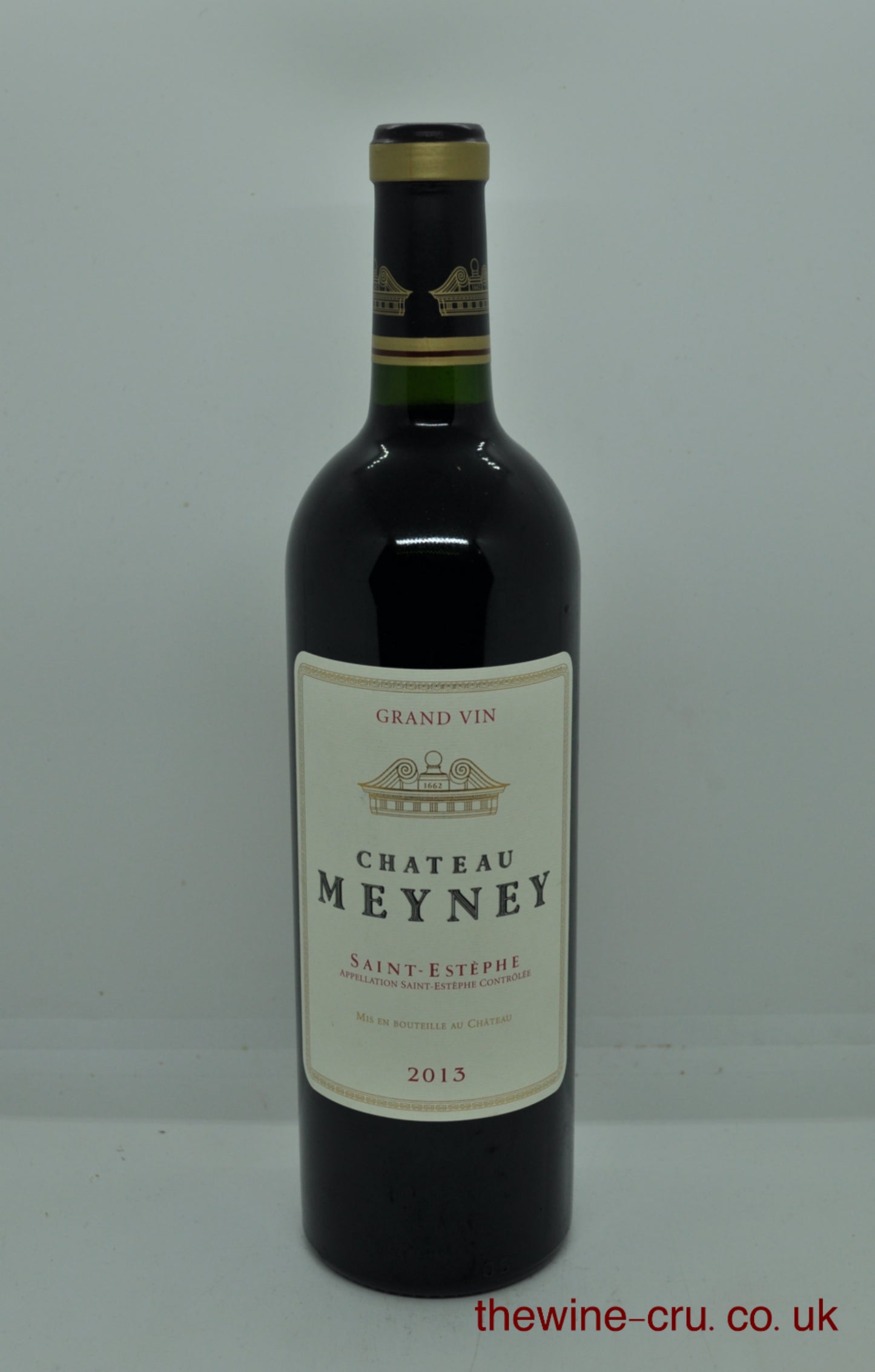 2013 vintage red wine. he bottle is in excellent condition. Immediate delivery. Free local delivery. Gift wrapping available.