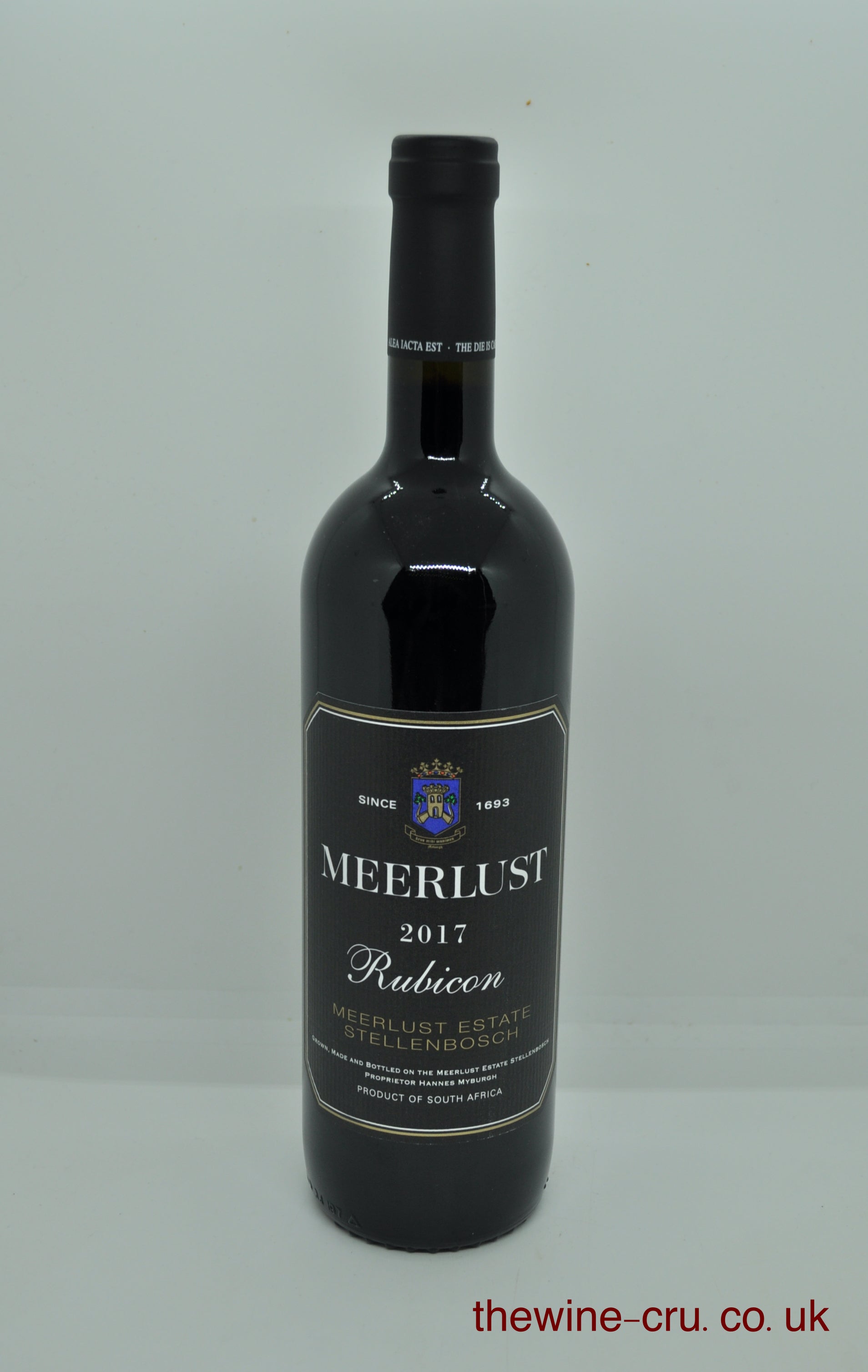 2017 vintage red wine. The bottle is in excellent condition. Immediate delivery. Free local delivery. Gift wrapping available.