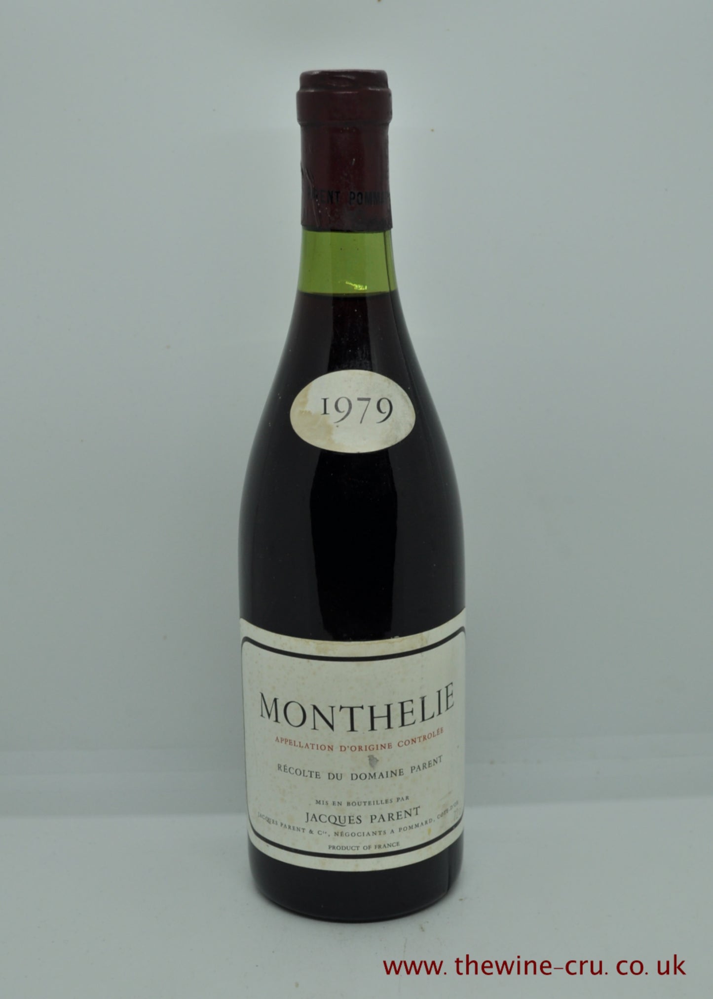 1979 vintage red wine. The bottle is in good condition. Immediate delivery. Free local delivery. Gift wrapping available.