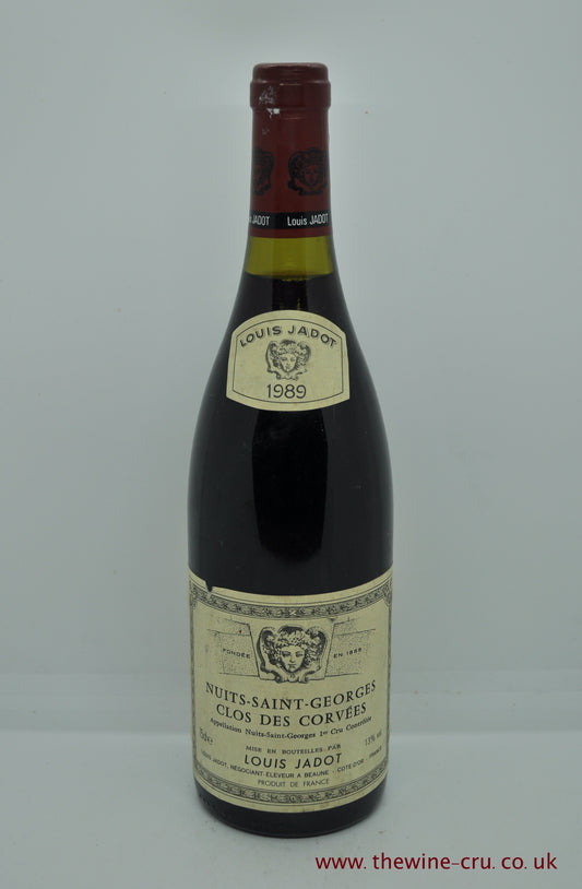 1989 vintage red wine. The bottle is in good condition. The wine level is approximately 2cm below the base of the cork. Immediate delivery. Free local delivery. Gift wrapping available.