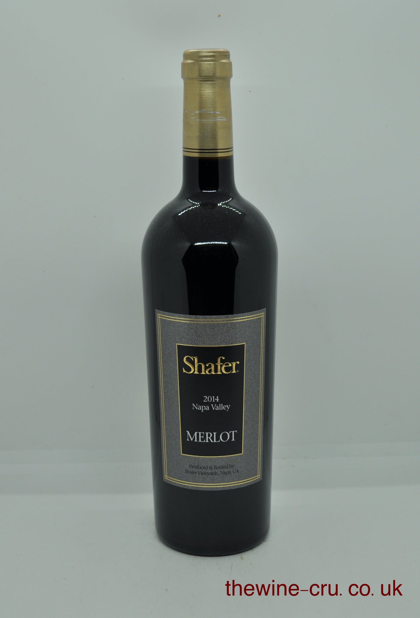 2014 vintage red wine from California. The bottle is in excellent condition. Immediate delivery. Free local delivery. Gift wrapping available.