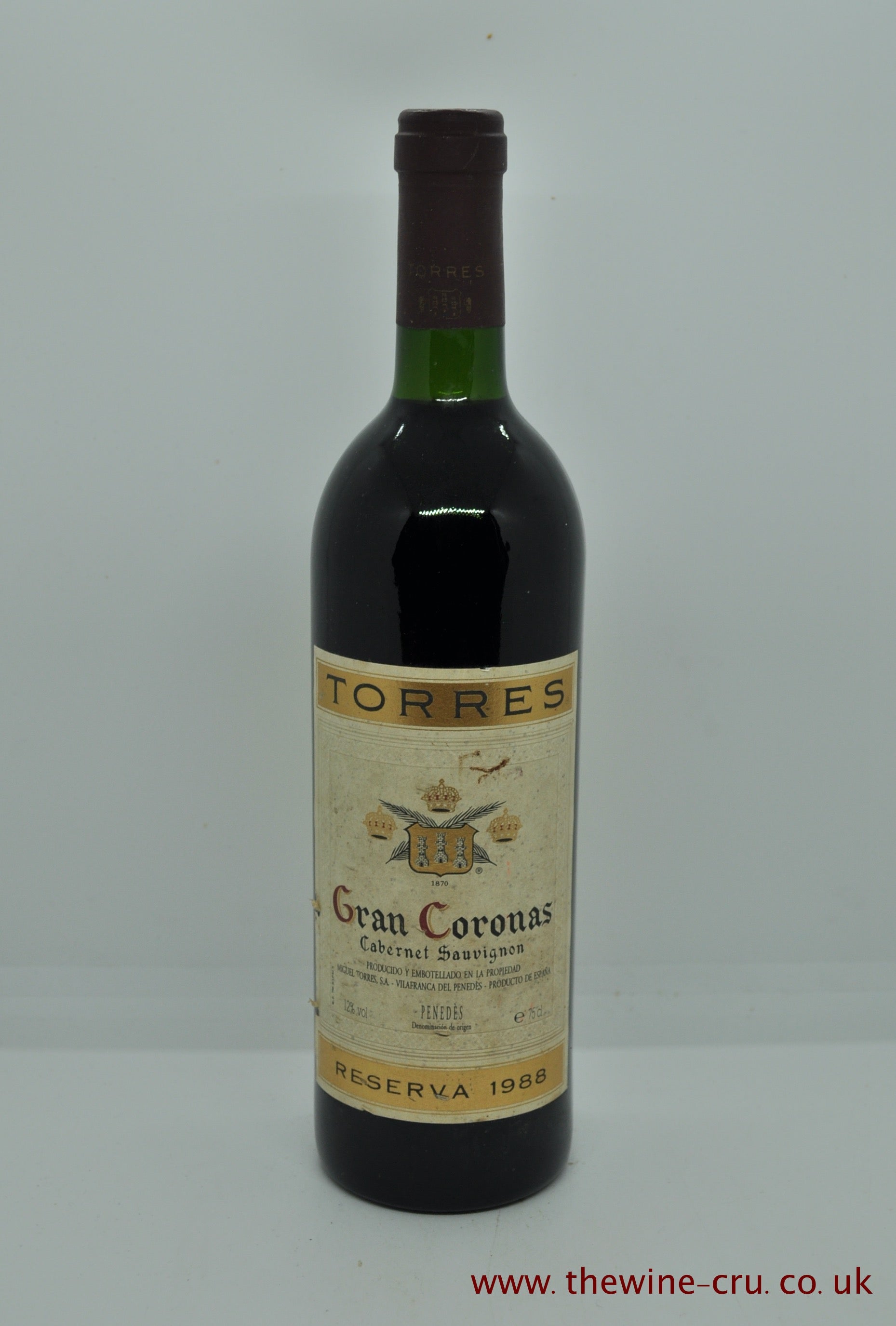 1988 vintage red wine. The bottle is in good general condition with the wine level being base of neck. Immediate delivery. Free local delivery. Gift wrapping available.