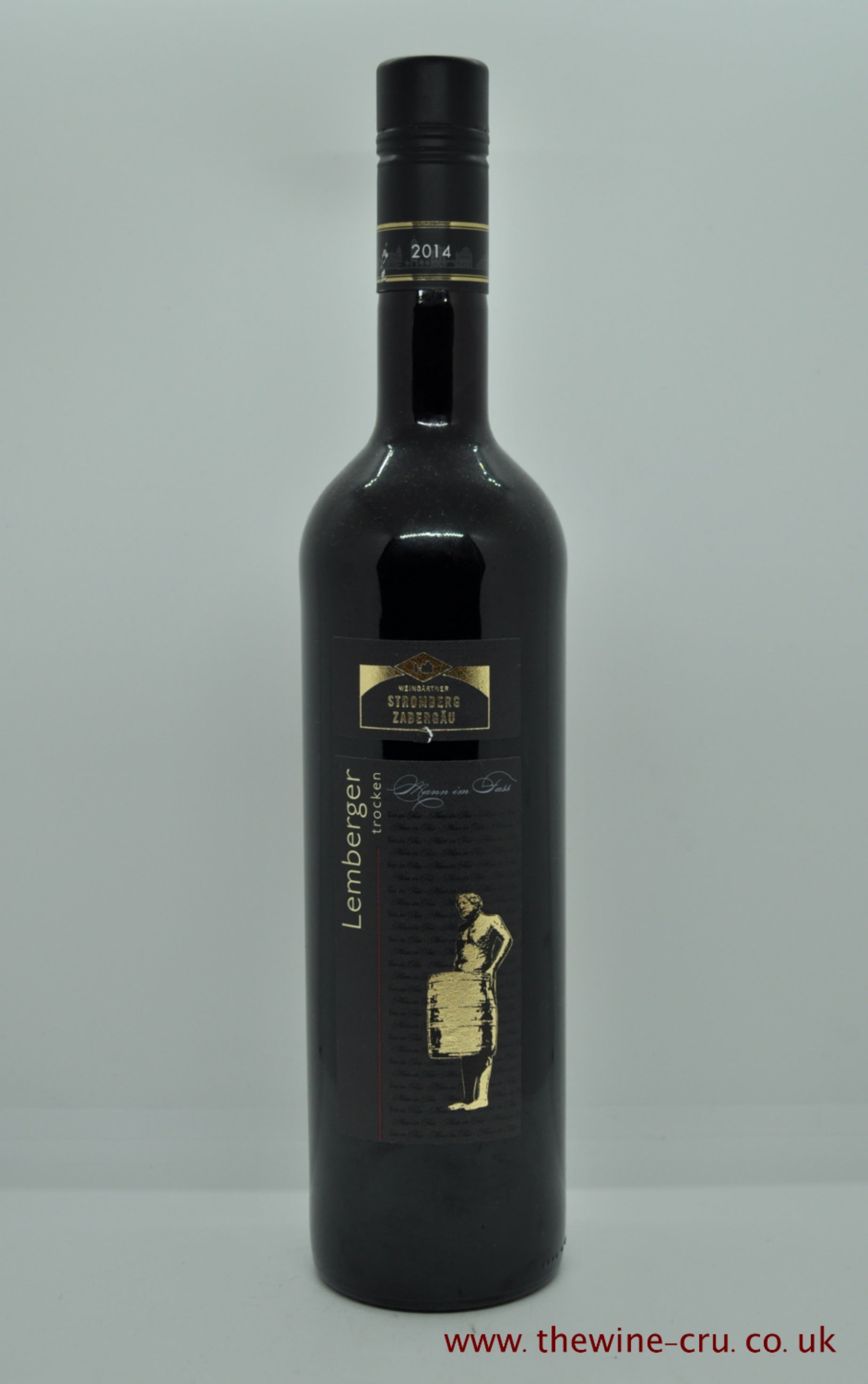 2014 vintage red wine from Germany. The bottle is in excellent condition. Immediate delivery. Free local delivery. Gift wrapping available.