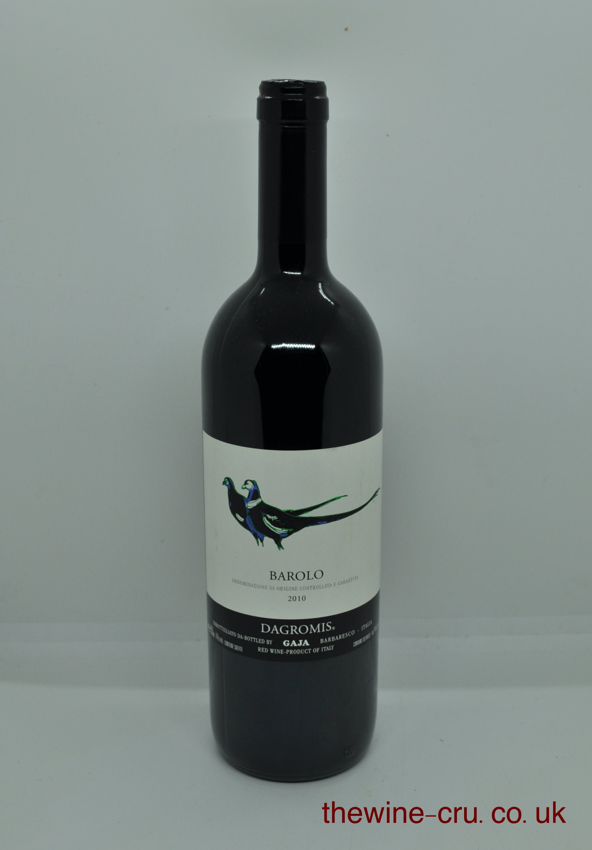 2010 vintage red wine. The bottle is in excellent condition. Immediate delivery. Free local delivery. Gift wrapping available.
