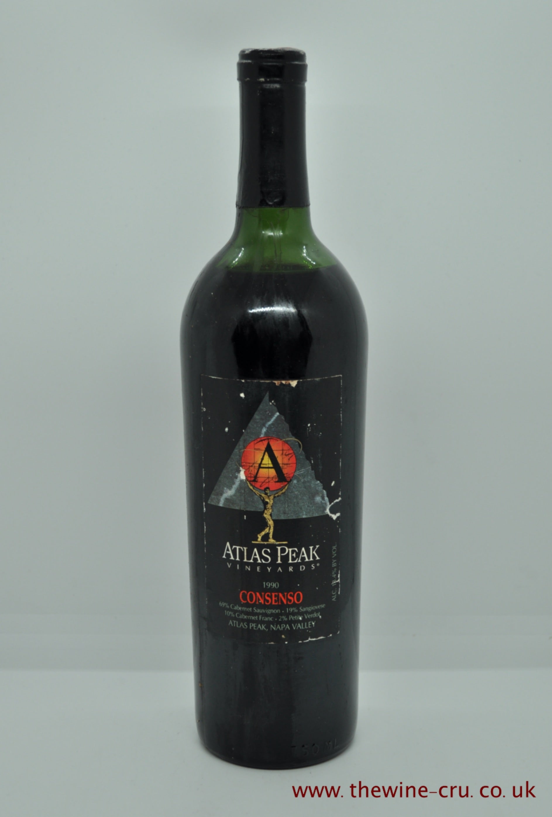 1990 vintage red wine. Atlas Peak Vineyard Consenso 1990. UA, California. The bottle is in good general condition. The wine level is mid/high shoulder. immediate delivery. Free local delivery. Gift wrapping available.