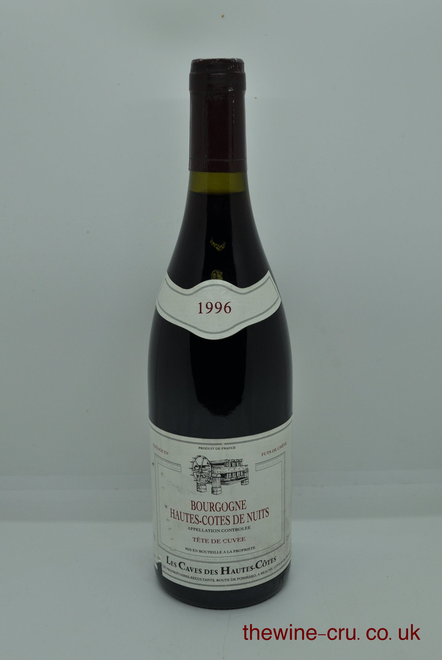 1996 vintage red wine. The bottle is in good condition. Immediate delivery. Free local delivery. Gift wrapping available.