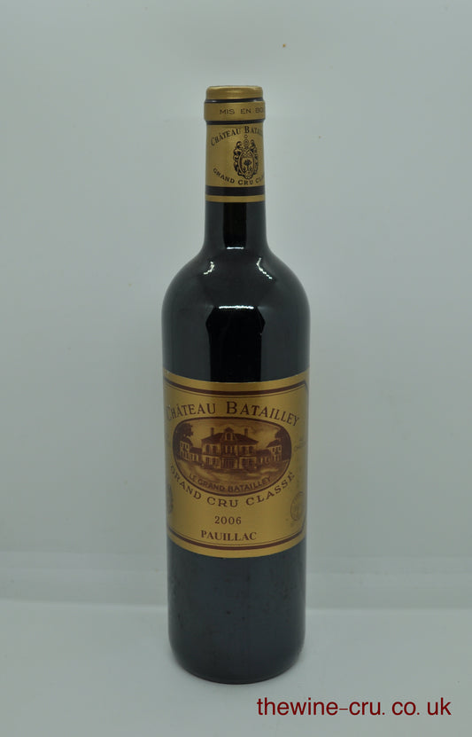2006 vintage red wine. The bottle is in excellent condition. Immediate delivery. Free local delivery. Gift wrapping available.