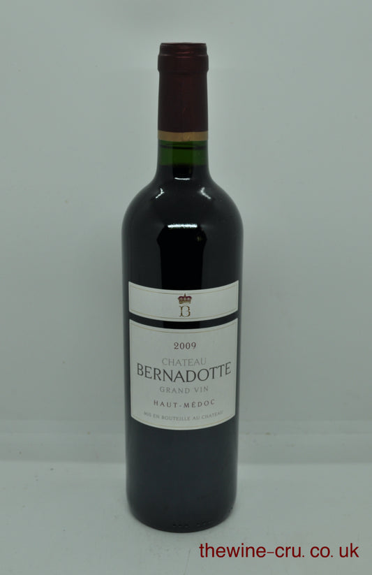 2009 vintage red wine. The bottle is in excellent condition. Immediate delivery. Free local delivery. Gift wrapping available.