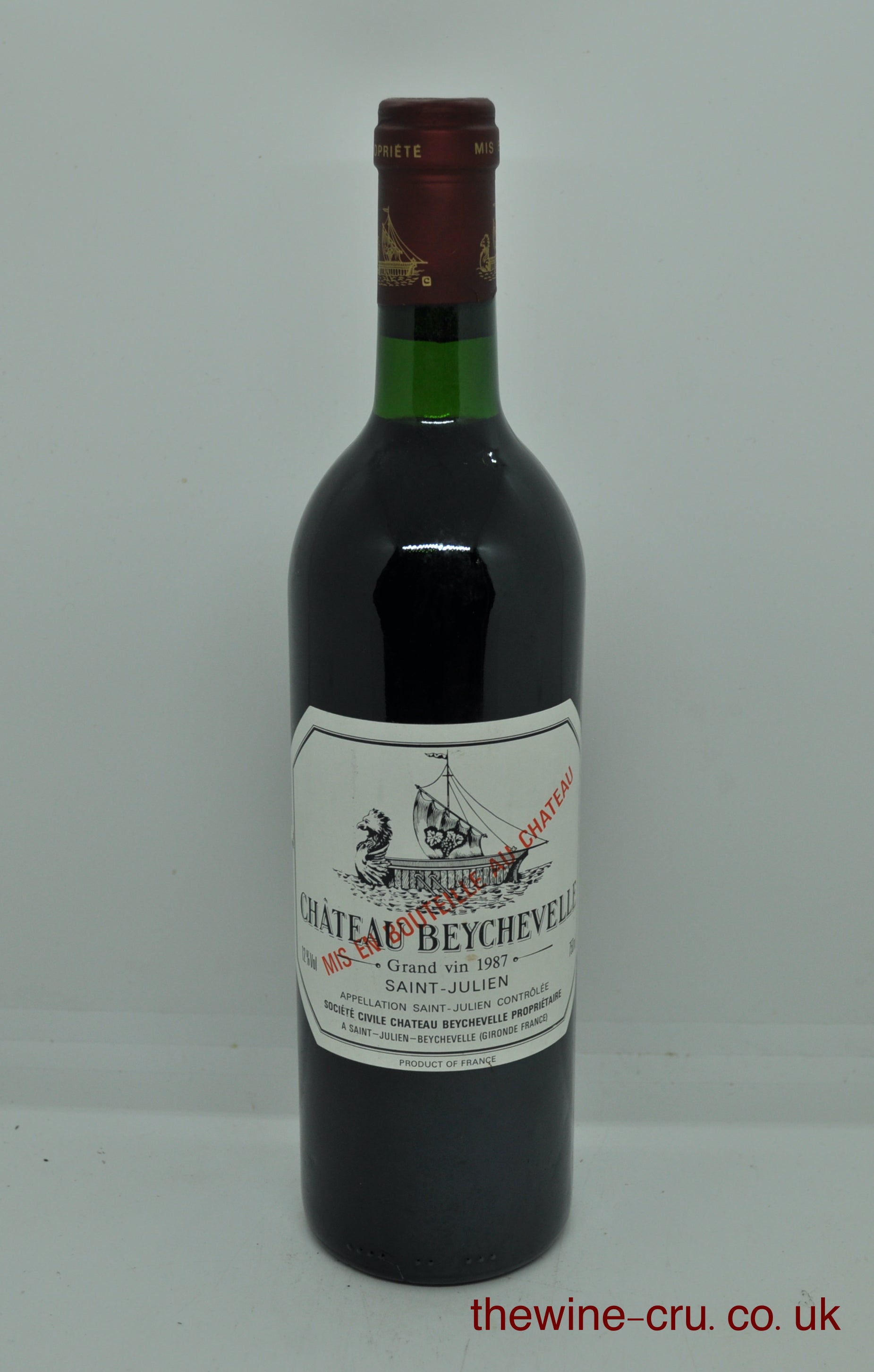 1987 vintage red wine fro Saint Julien. The bottle is in good condition with the wine level being base of neck. Immediate delivery. Free local delivery. Gift wrapping available.