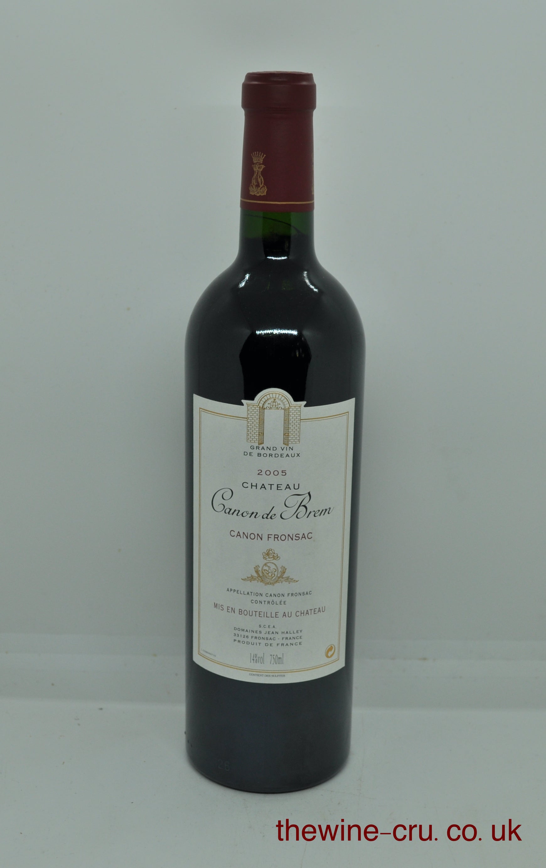 2005 vintage red wine. The bottle is in excellent condition. Immediate delivery. Free local delivery. Gift wrapping available.