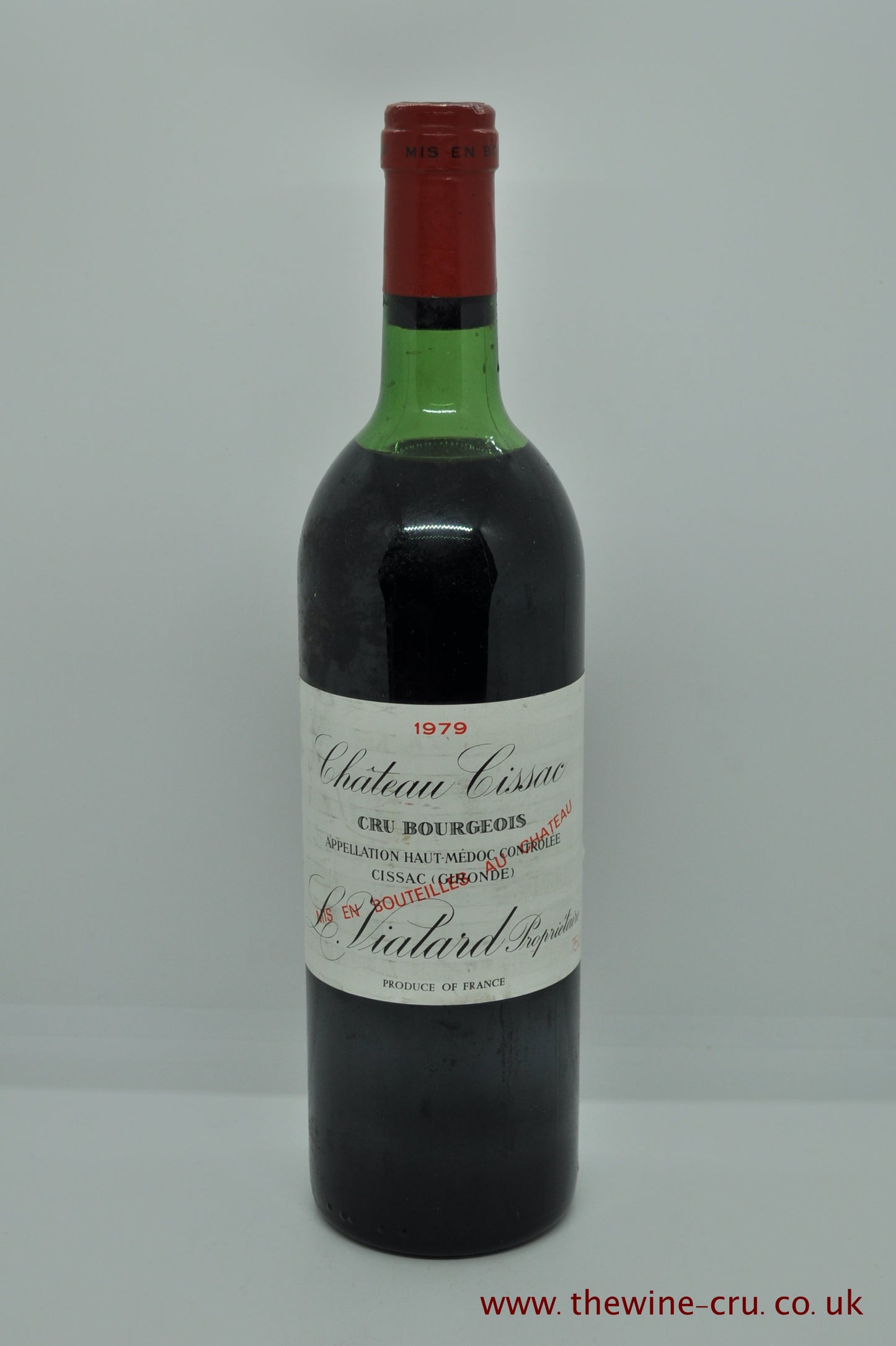 1979 vintage red wine. Chateau Cissac 1979. France, Bordeaux. The bottle is in good general condition with the level of the wine being top shoulder. immediate delivery. Free local delivery. Gift wrapping available.