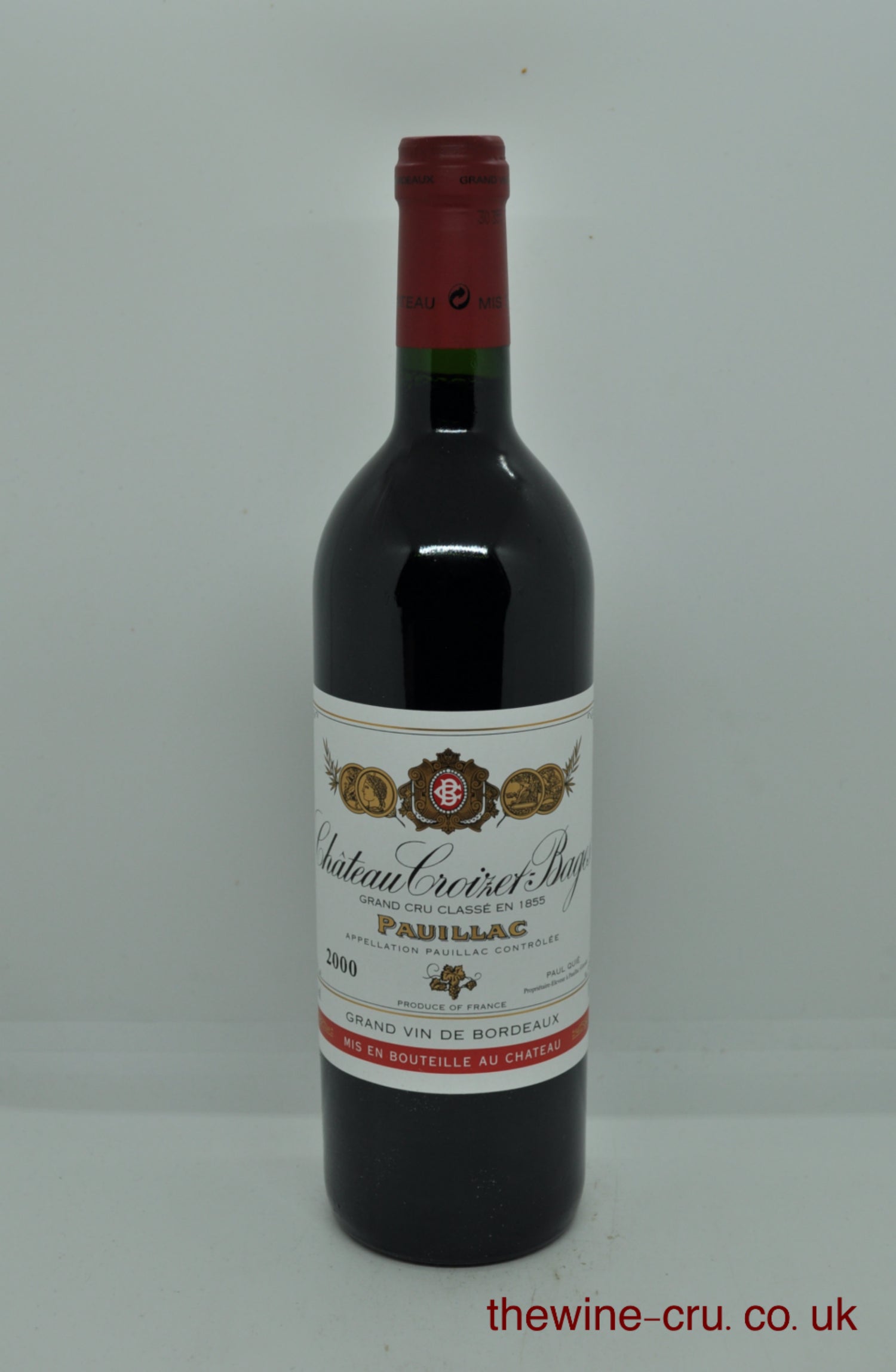 2000 vintage red wine. The bottle is in good condition. Immediate delivery. Free local delivery. Gift wrapping available.