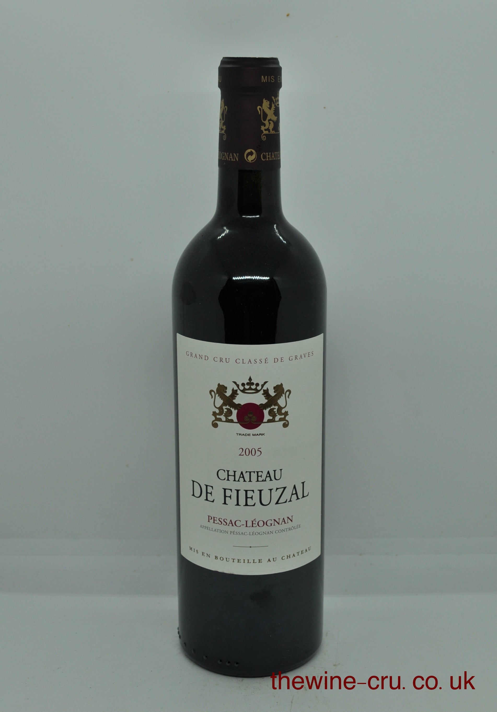 2005 vintage red wine. The bottle is in good condition. Immediate delivery. Free local delivery. Gift wrapping available.