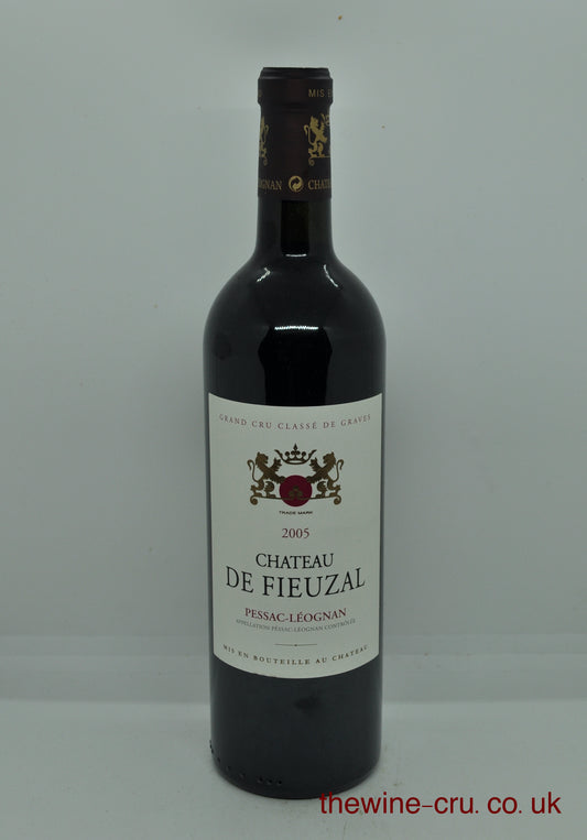 2005 vintage red wine. The bottle is in good condition. Immediate delivery. Free local delivery. Gift wrapping available.