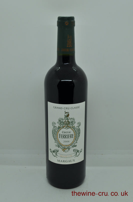 2006 vintage red wine. The bottle is in excellent condition. Immediate delivery. Free local delivery. Gift wrapping available.