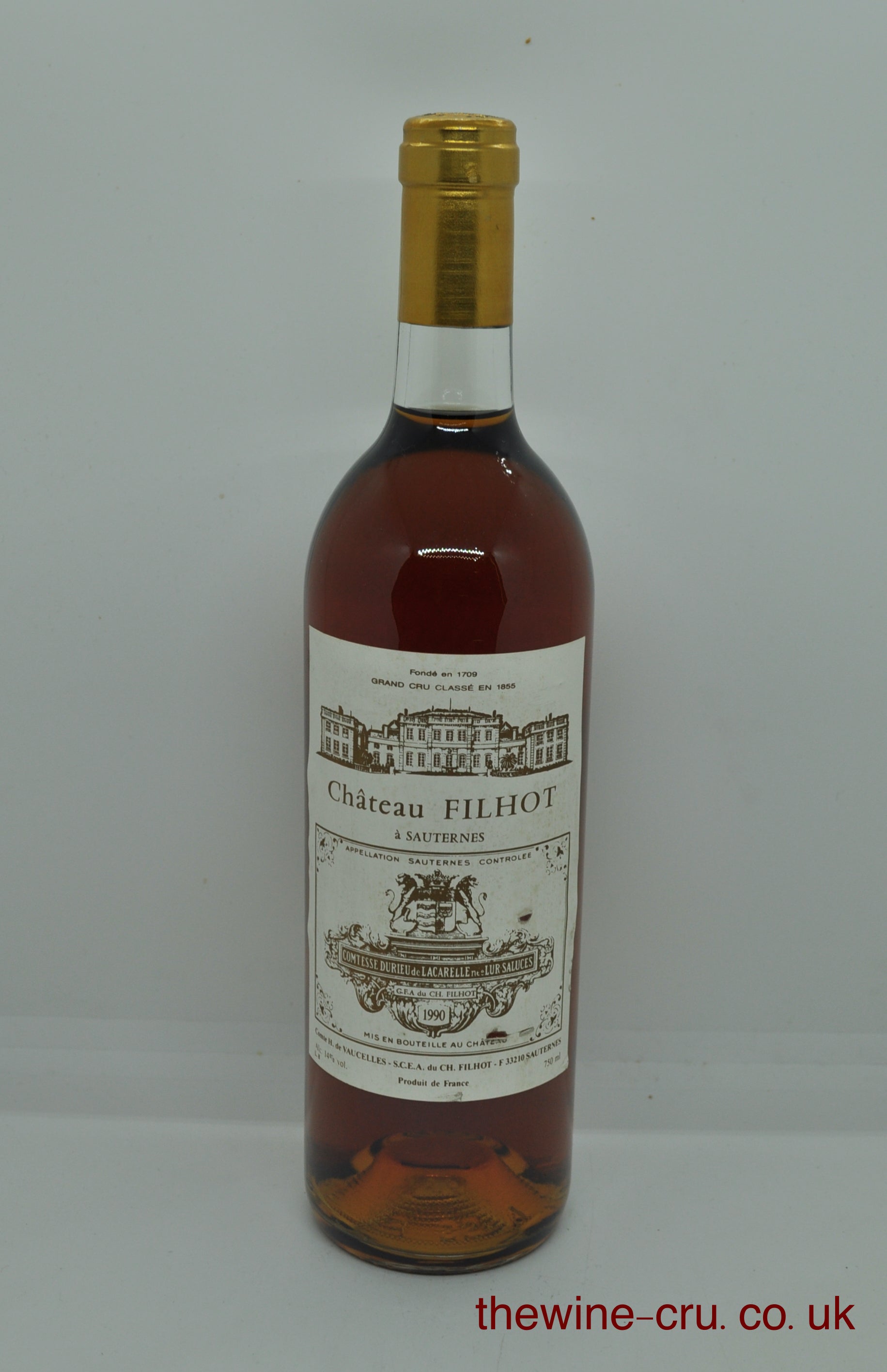 1990 vintage sweet white wine. The bottle is in good condition with the wine level being base of neck. Immediate delivery. Free local delivery. Gift wrapping available.