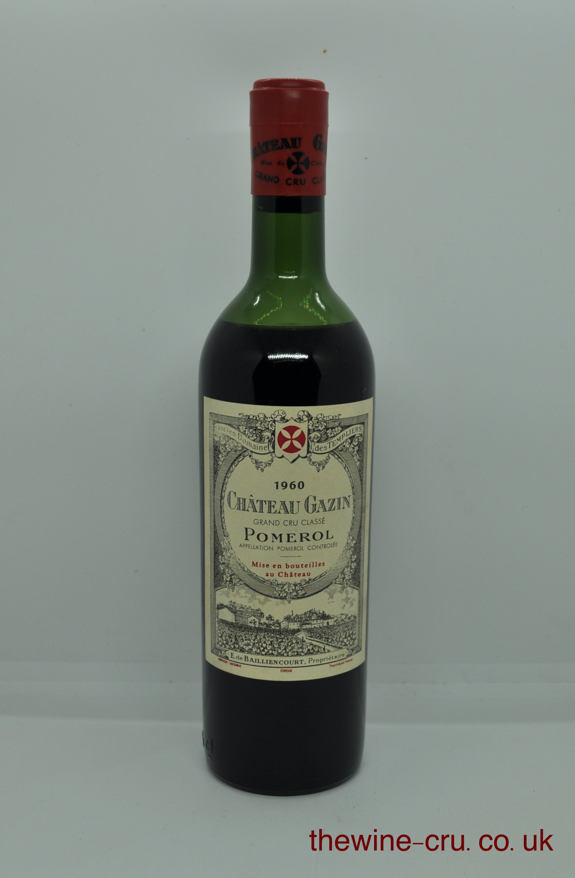 1960 vintage red wine. The wine level is mid shoulder. Label and branded capsule in excellent condition. Immediate delivery. Free local delivery. Gift wrapping available.