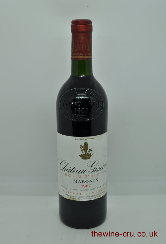 a bottle of Chateau Giscours, Margaux, Bordeaux. 1987 vintage red wine. The bottle is in good condition. Immediate delivery. free local delivery. Gift wrapping available