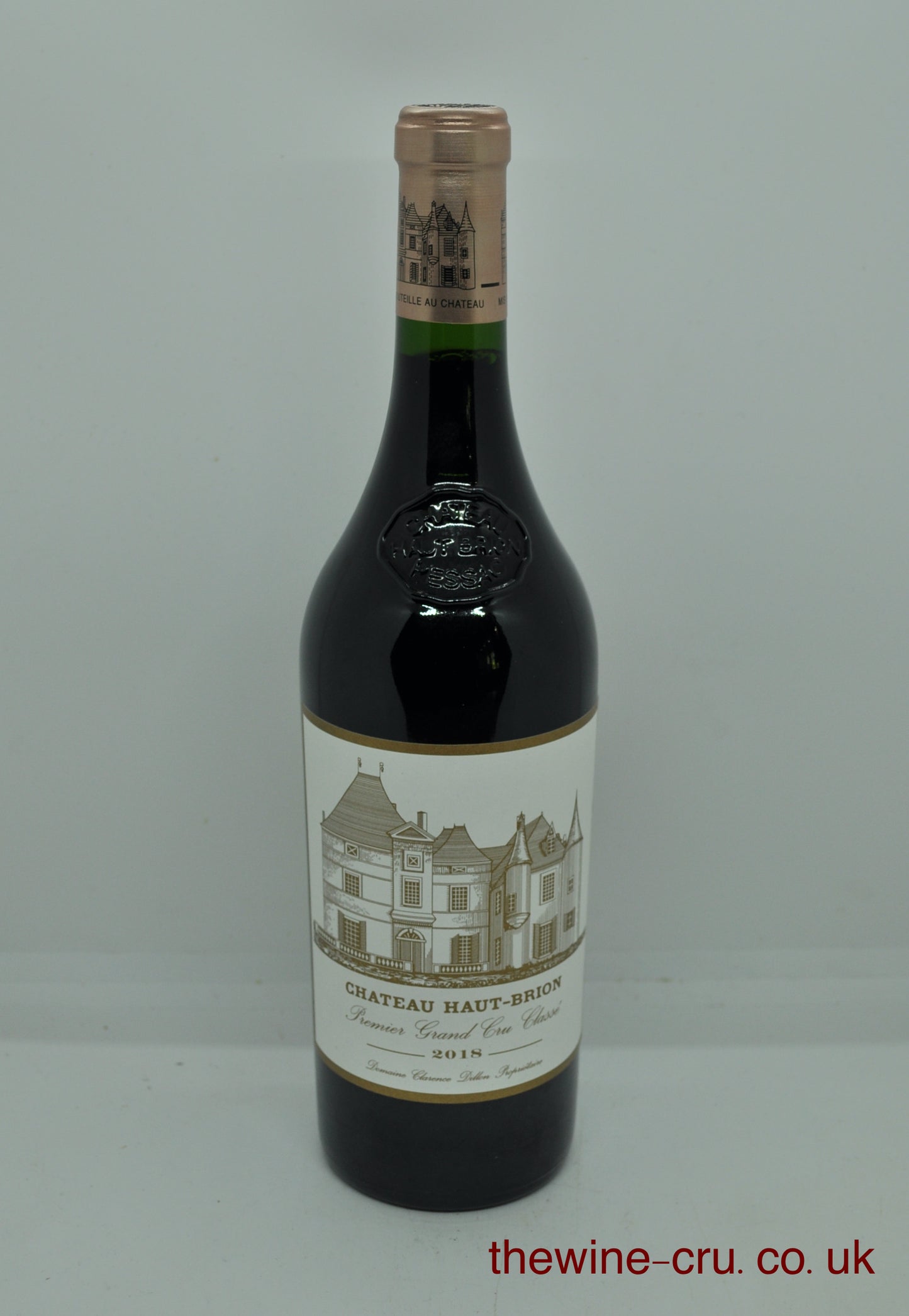 2018 vintage red wine. The bottle is in excellent condition. Immediate delivery. Free local delivery. Gift wrapping available.