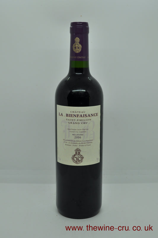 2006 vintage red wine. The bottle is in good condition. Immediate delivery. free local delivery. Gift wrapping available.