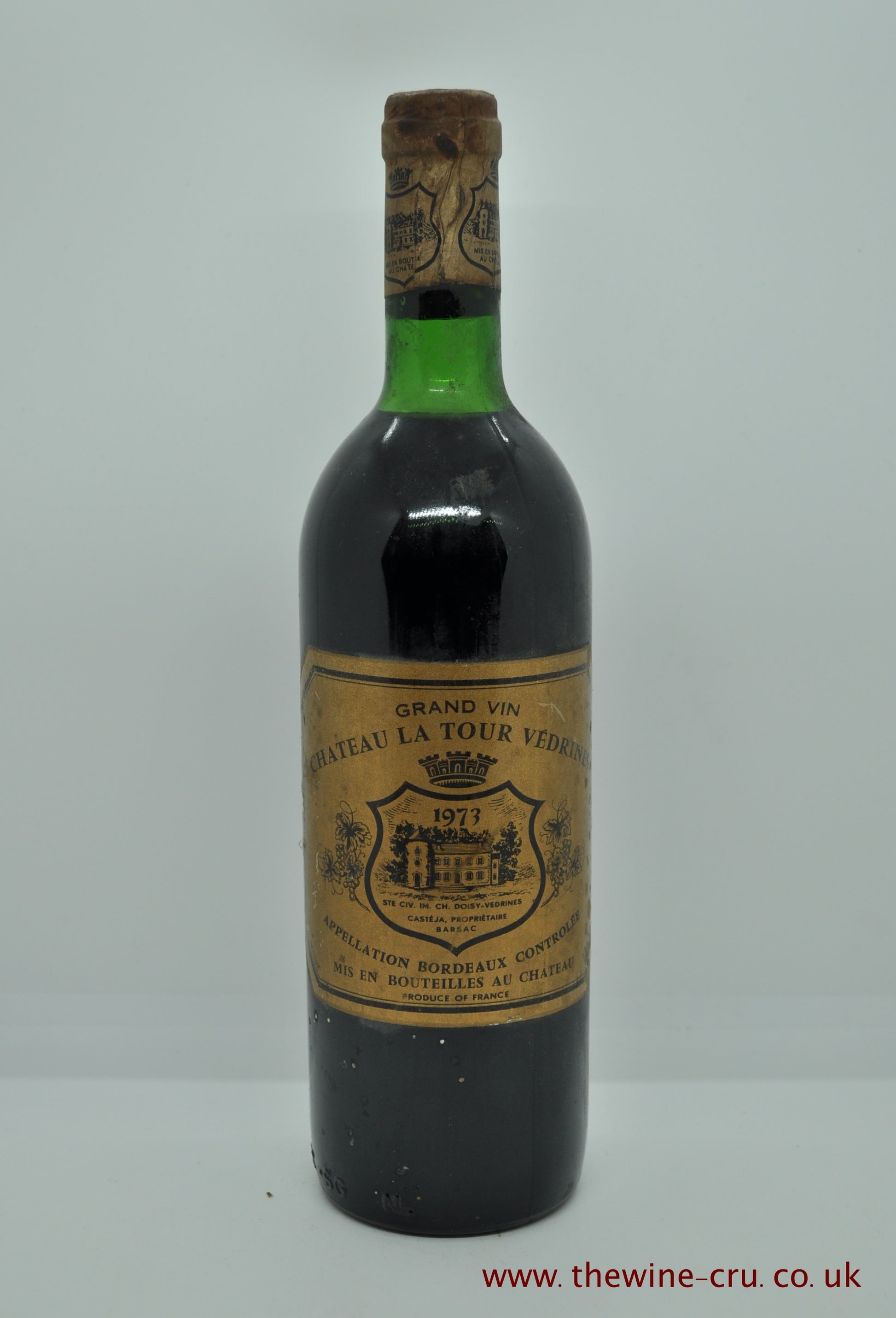 1973 vintage red wine. Chateau La Tour Vedrines, France, Bordeaux. The bottle is in good general condition. The wine level is top shoulder. Immediate delivery. Free local delivery. Gift wrapping available.