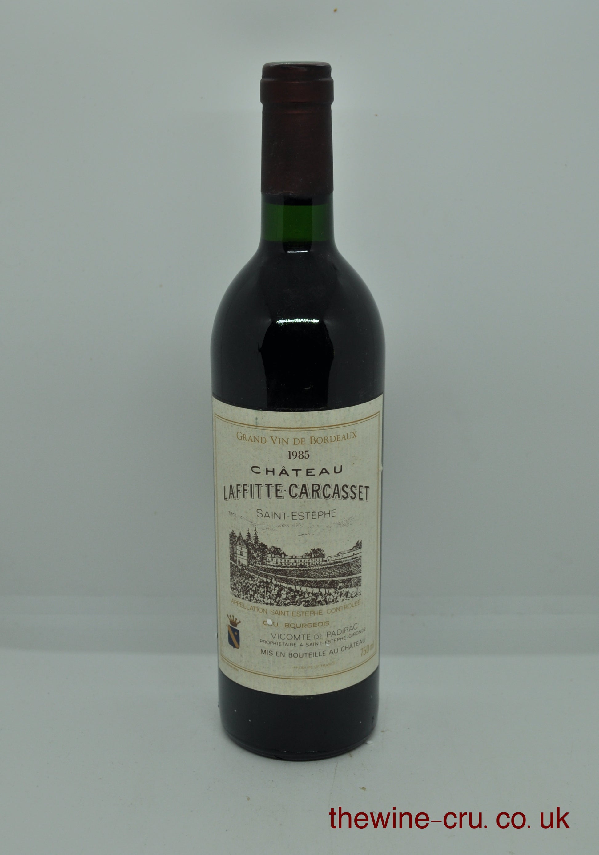 1985 vintage red wine. The bottle is in good condition. Immediate delivery. Free local delivery. Gift wrapping available.