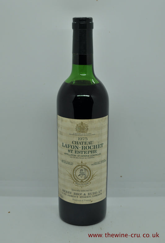 1975 vintage red wine. The bottle is in good general condition with the wine level being top shoulder. Immediate delivery. Free local delivery. Gift wrapping available.