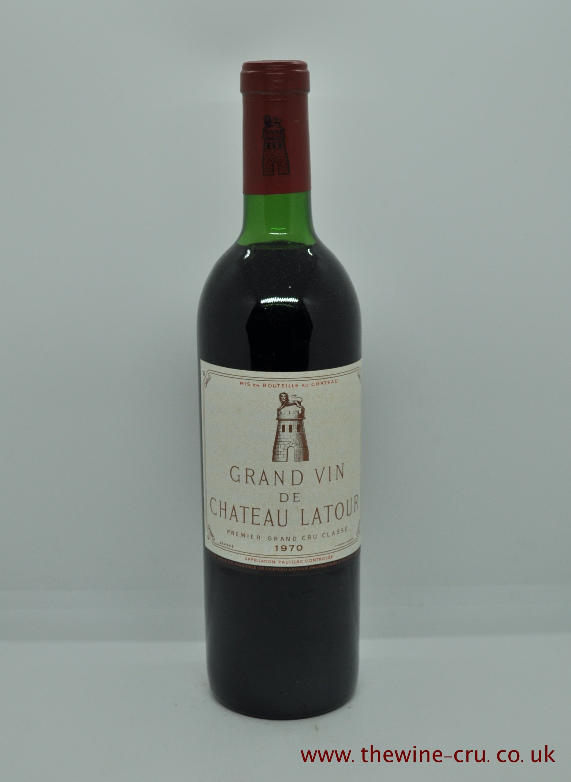 1970 vintage red wine. The bottle is in general good condition with the wine level bing top shoulder. Immediate delivery. free local delivery. Gift wrapping available.