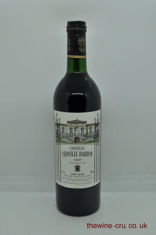 1987 vintage red wine. The bottle is in good condition. Immediate delivery. Free local delivery. Gift wrapping available.