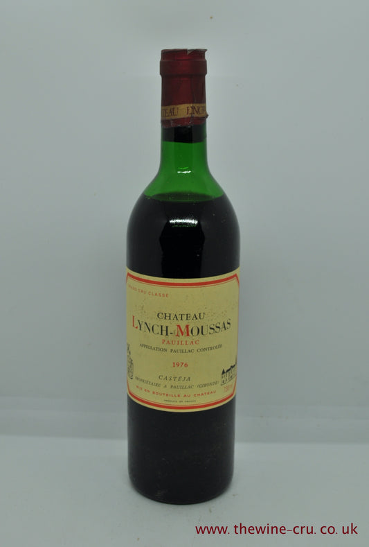 1976 vintage red wine. The bottle is in general good condition. The wine level is mid shoulder or better. At the time of writing we have 11 in stock and will ship the better levels first. Please message to check levels available. Immediate delivery. Free local delivery. Gift wrapping available.