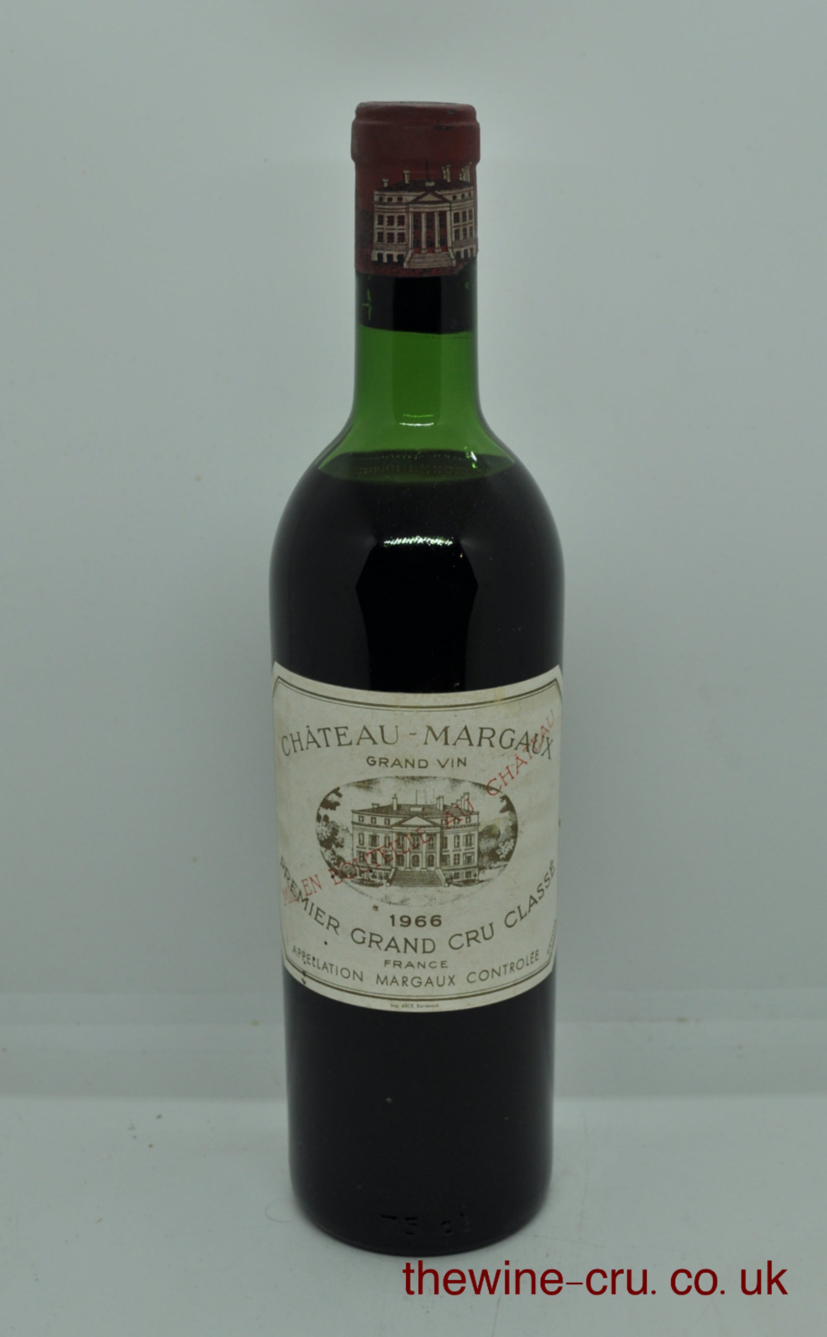1966 vintage red wine. The bottle is in good condition for its age, with the wine level being top shoulder. Immediate delivery. Free local delivery. Gift wrapping available.