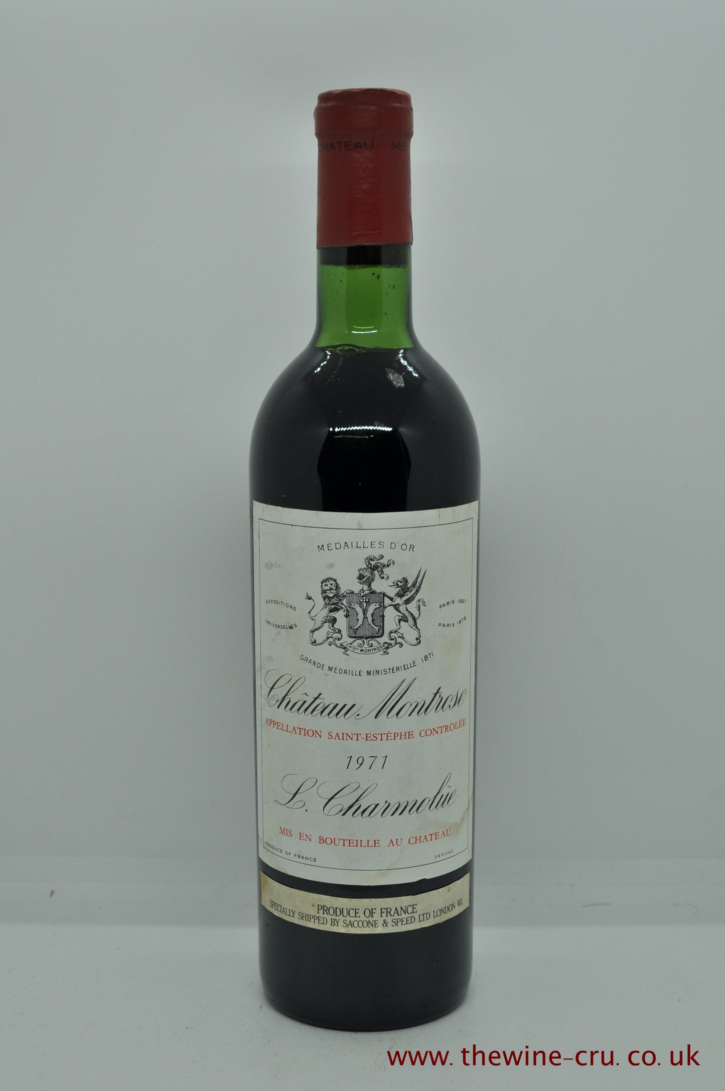 1971 vintage red wine. Chateau Montrose 1971. france, Bordeaux. The bottle is in good condition with the wine level being very top shoulder. Immediate delivery Free local delivery. Gift wrapping available.