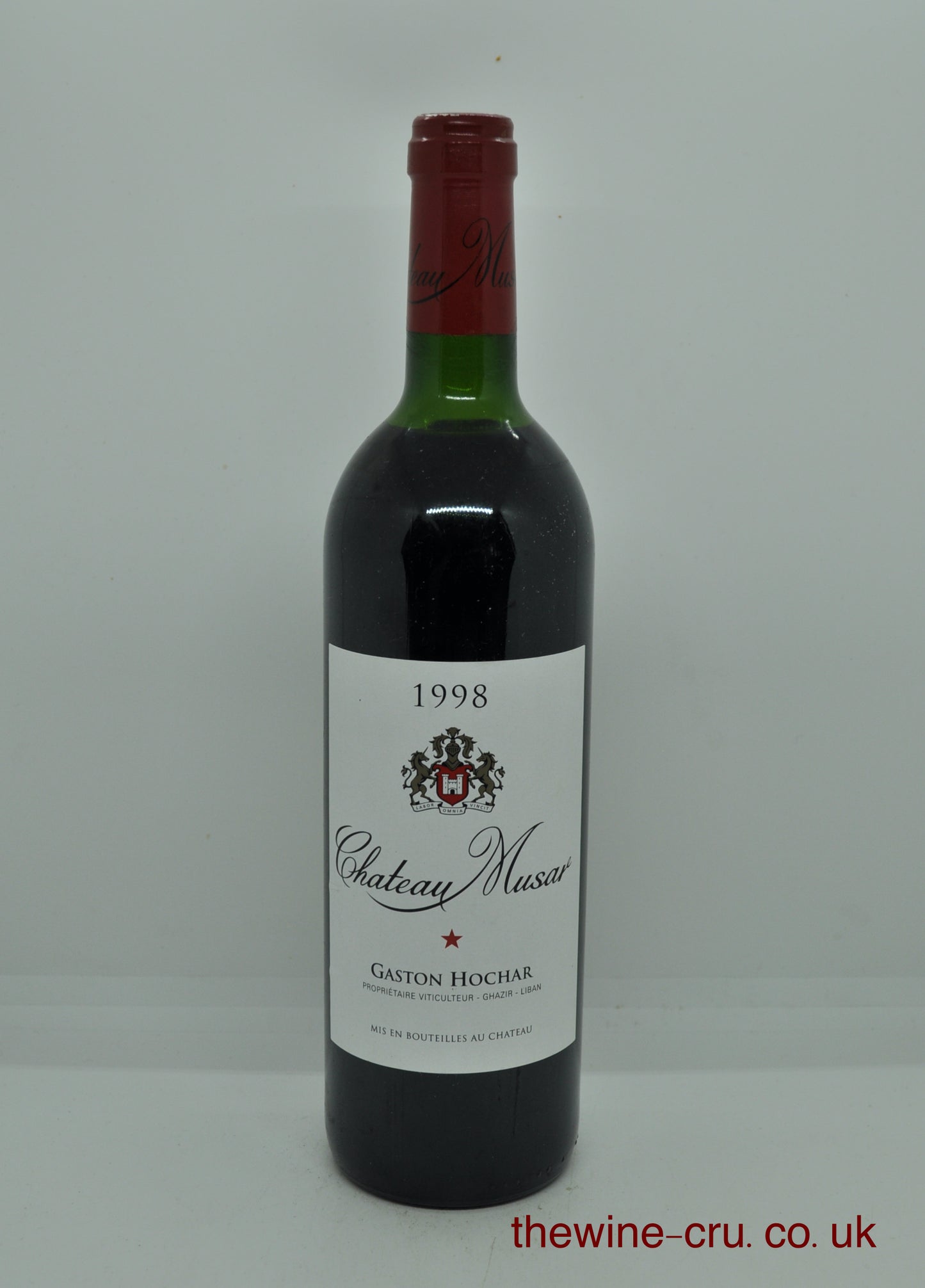 1998 vintage red wine. The level of the wine is top shoulder. Immediate delivery. Free local delivery. Gift wrapping available.
