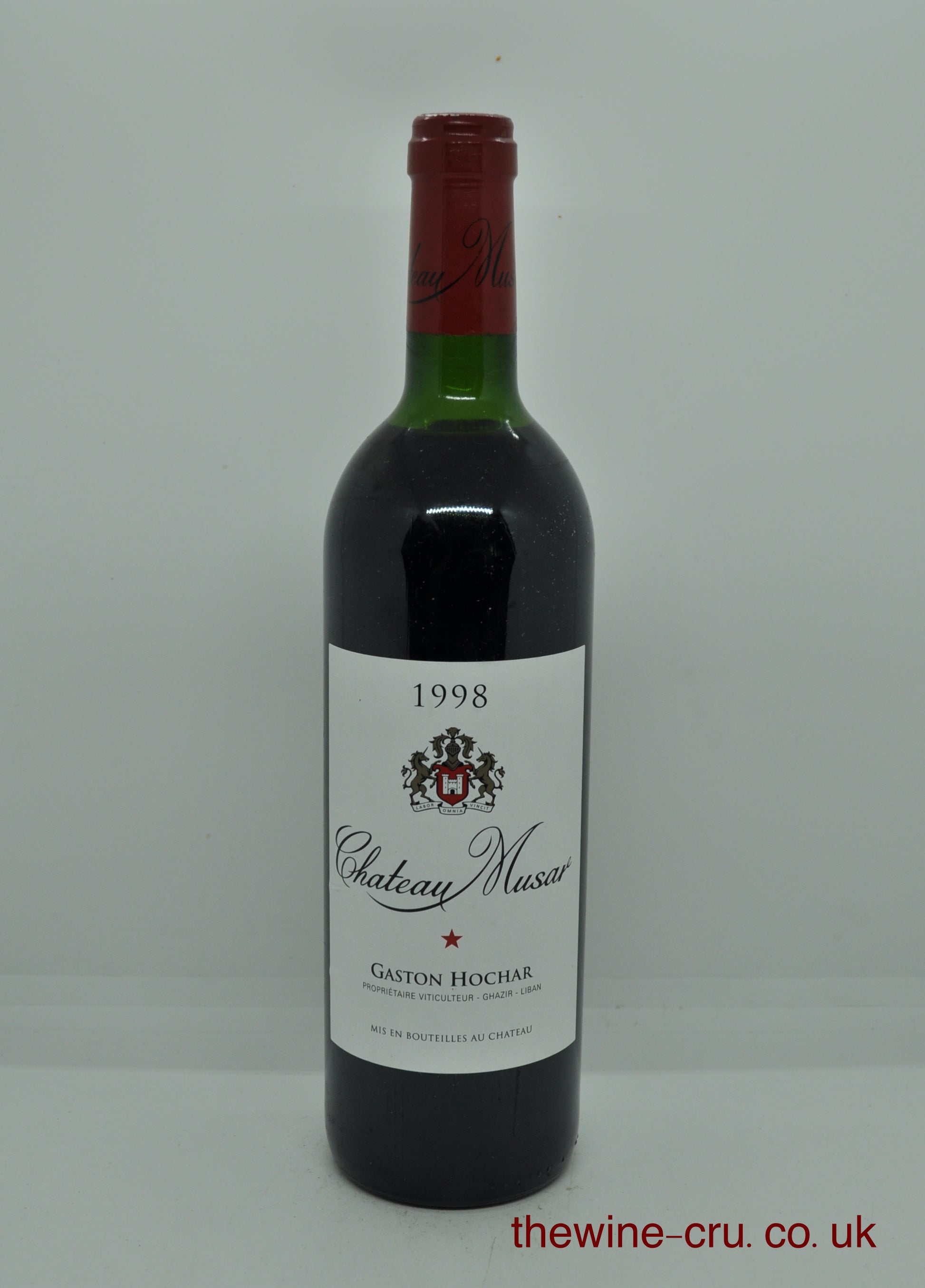 1998 vintage red wine. The level of the wine is top shoulder. Immediate delivery. Free local delivery. Gift wrapping available.
