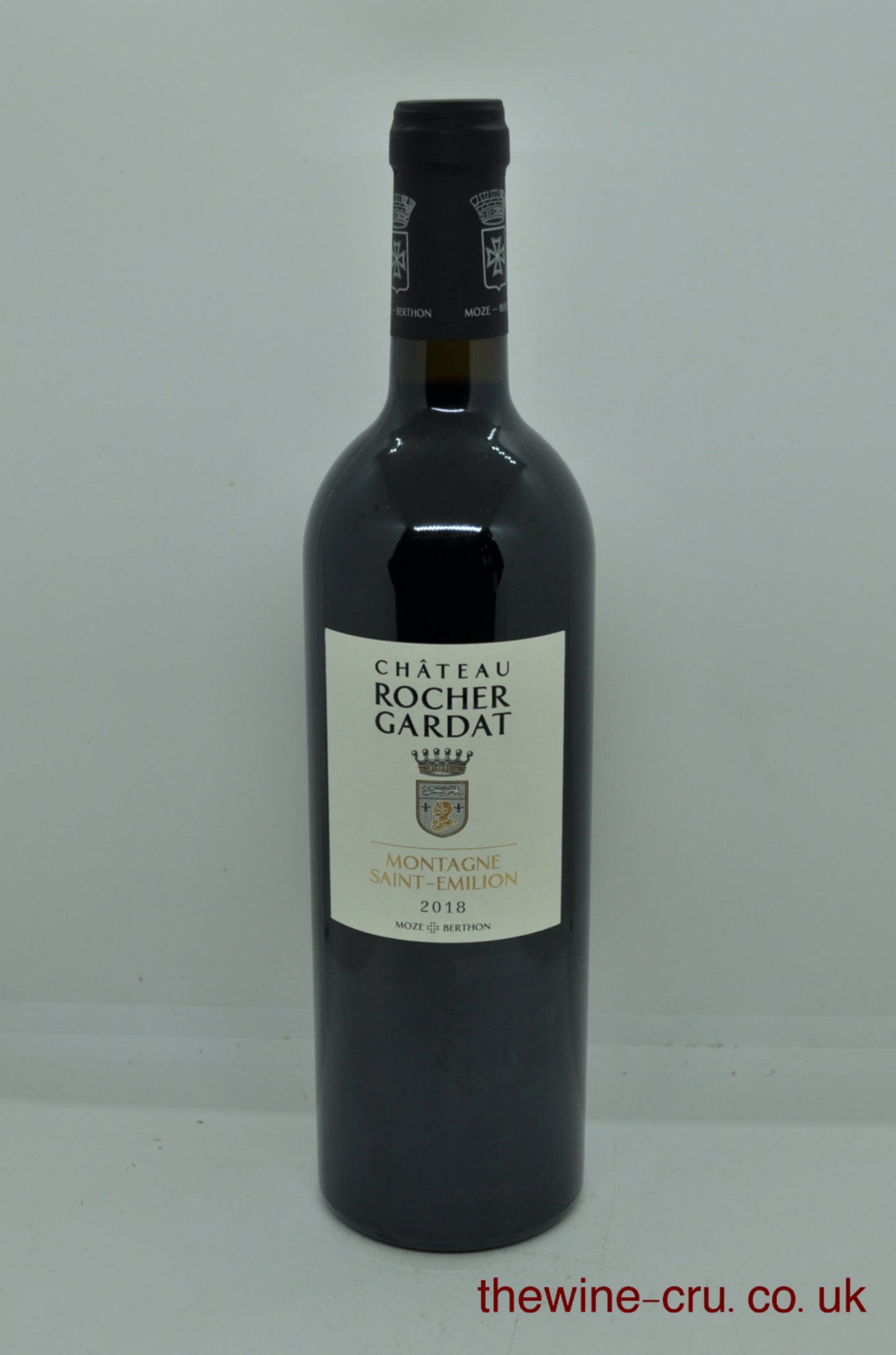 201 vintage red wine. The bottle is in excellent condition. Immediate delivery. Free local delivery. Gift wrapping available.