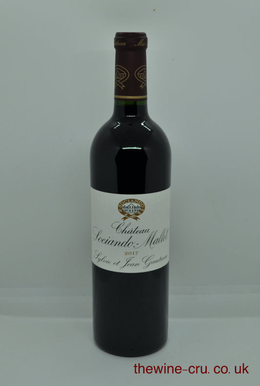 2017 vintage red wine. The bottle is in excellent condition. Immediate delivery. Free local delivery. Gift wrapping available.