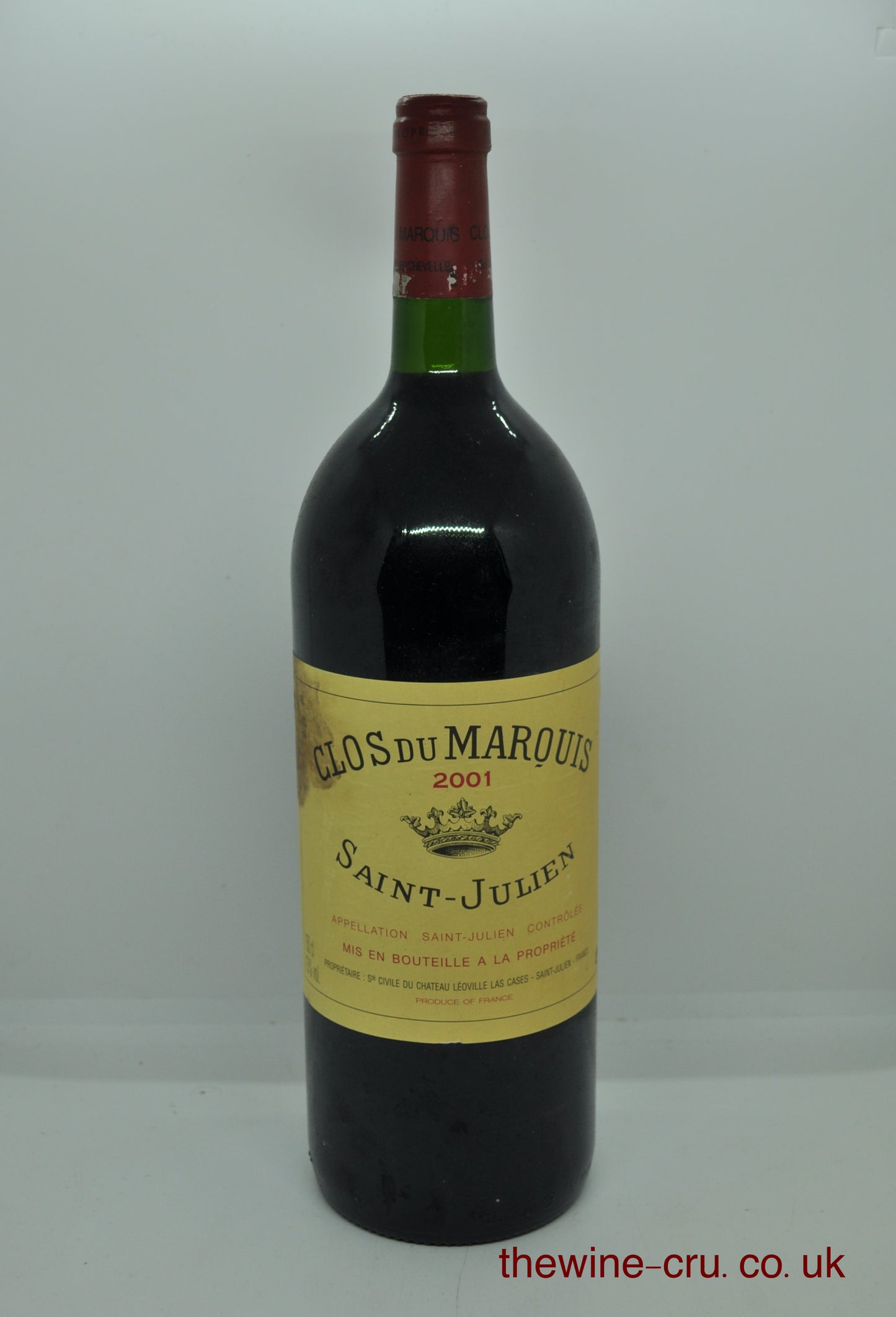 2001 vintage red wine in a magnum bottle. The bottle is in good general condition. A small stain on the label. immediate delivery. Free local delivery. Gift wrapping available