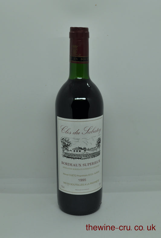 1995 vintage red wine. The bottle is in good condition with the wine level being base of neck. Immediate delivery. free local delivery. Gift wrapping available.