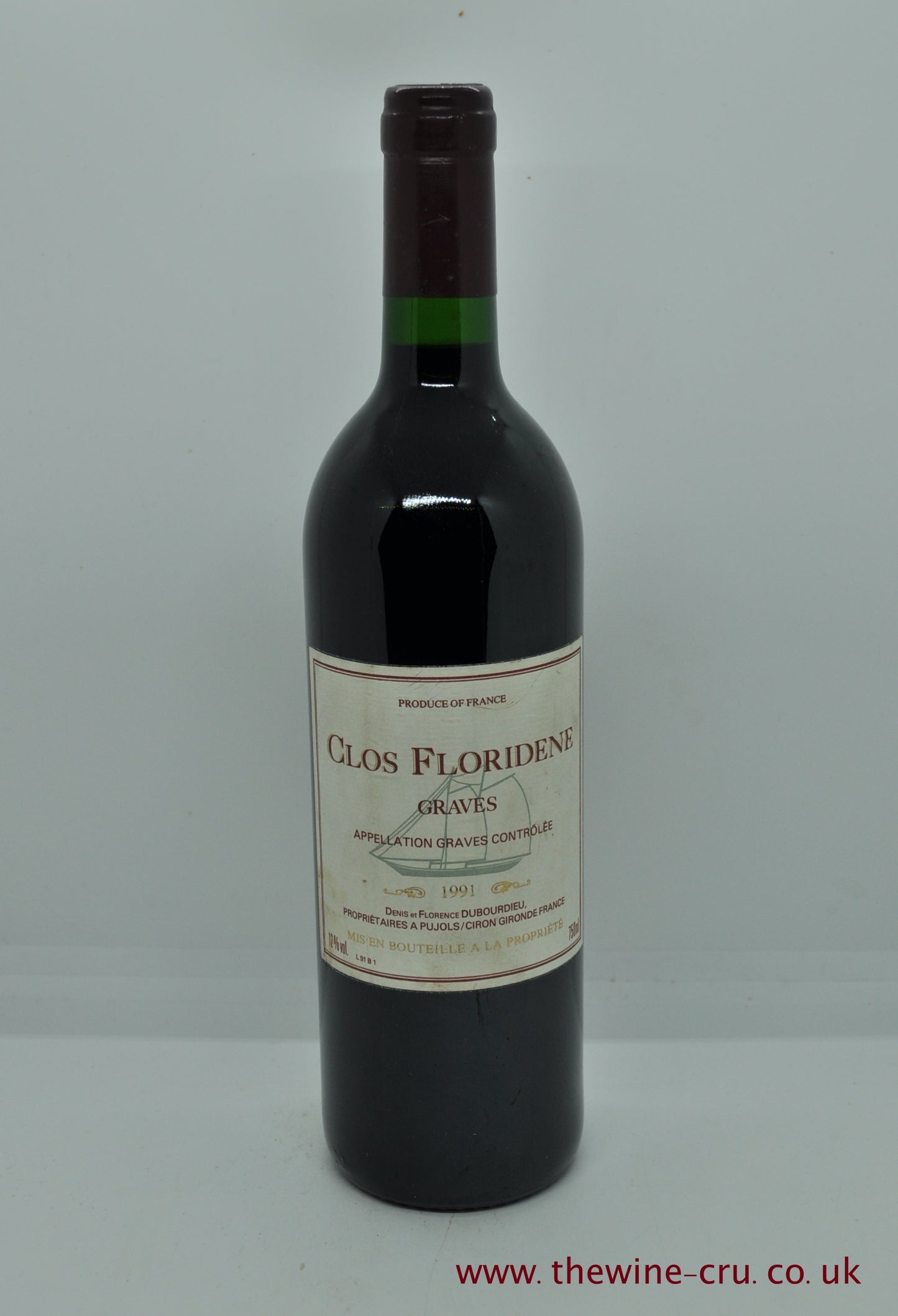 1991 vintage red wine. The bottle is in good condition. Immediate delivery. Free local delivery. Gift wrapping available.