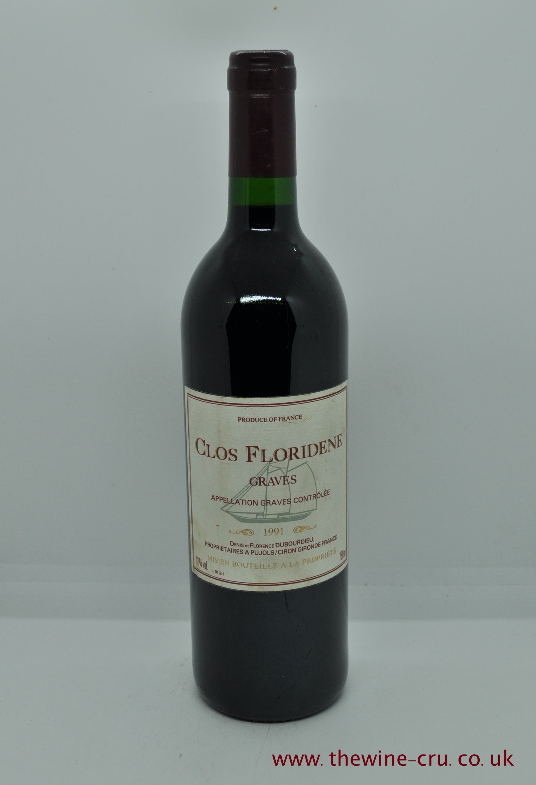 1991 vintage red wine. The bottle is in good condition. Immediate delivery. Free local delivery. Gift wrapping available.