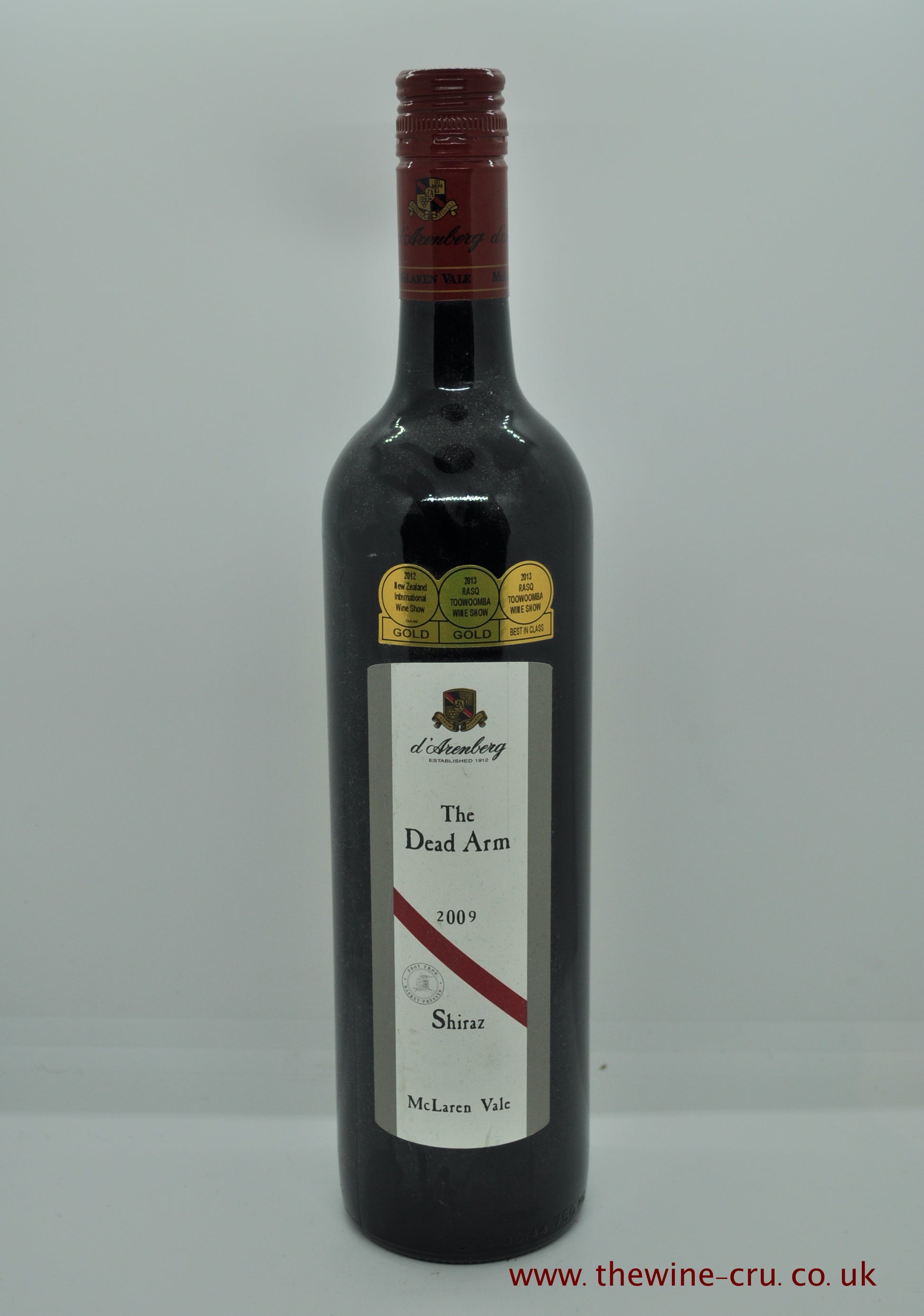 2009 vintage red wine. the bottle is in good condition. Immediate delivery. Free local delivery. Gift wrapping available.